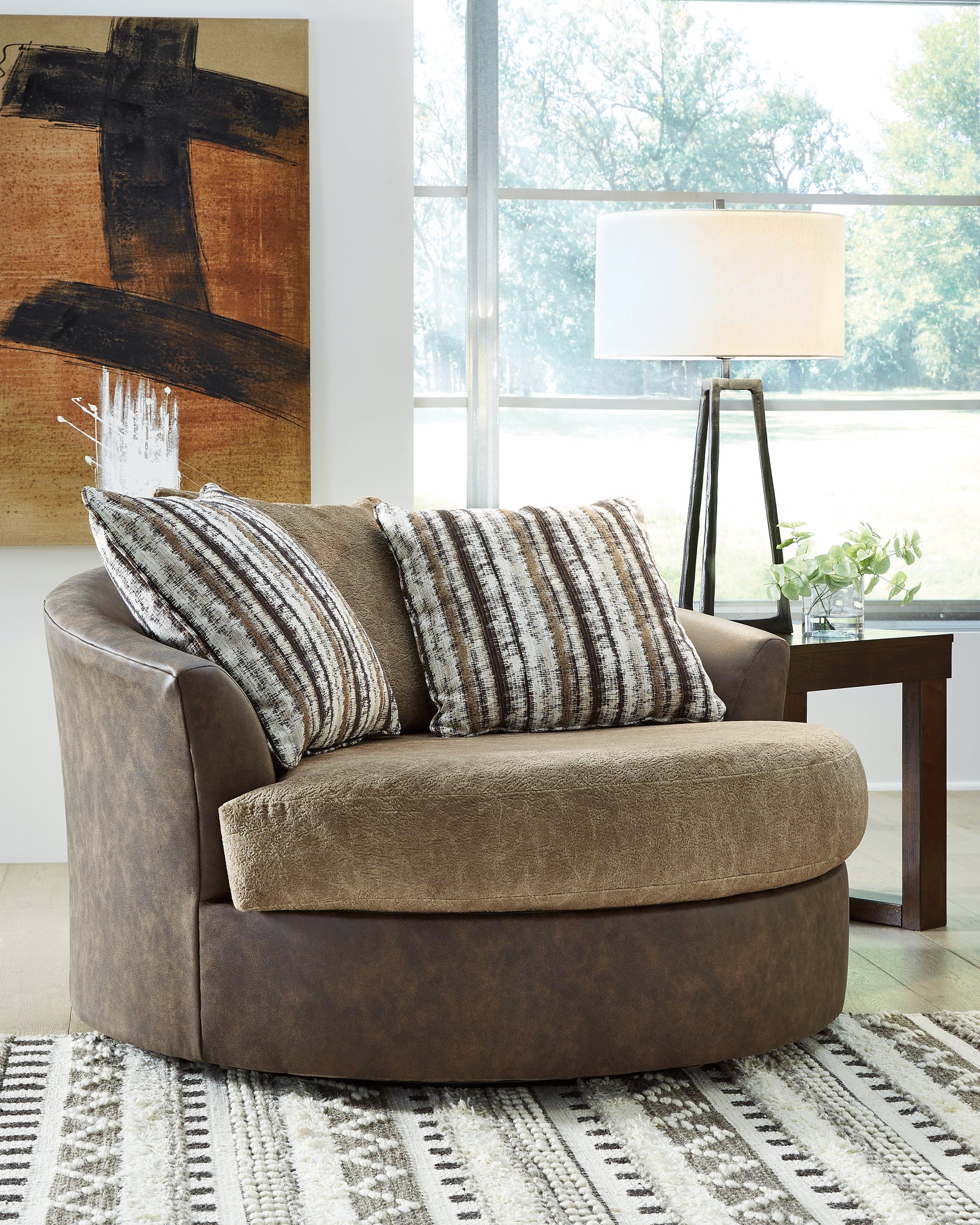 Sam's Furniture - Ashley Furniture - Alesbury Living Room - Oversized Swivel Accent Chair / Chocolate - 1870421