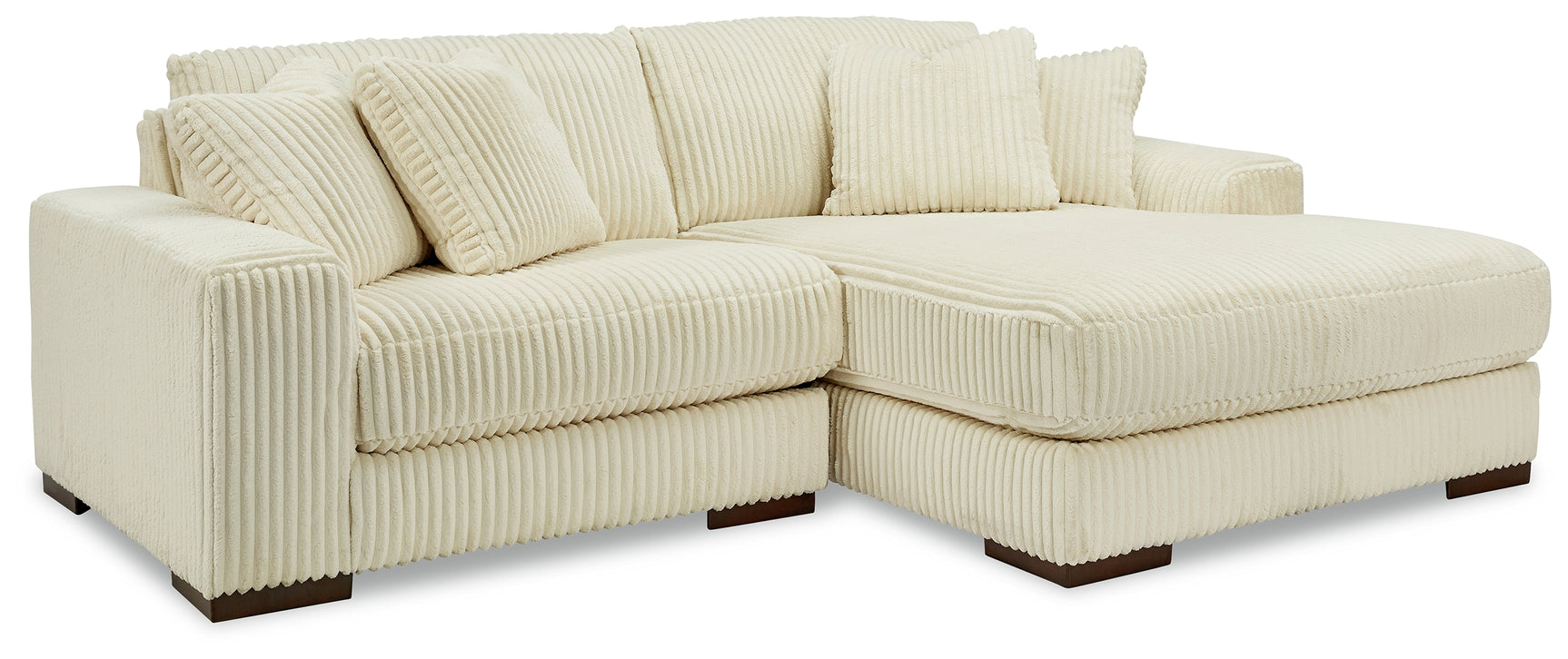 Lindyn Sectional