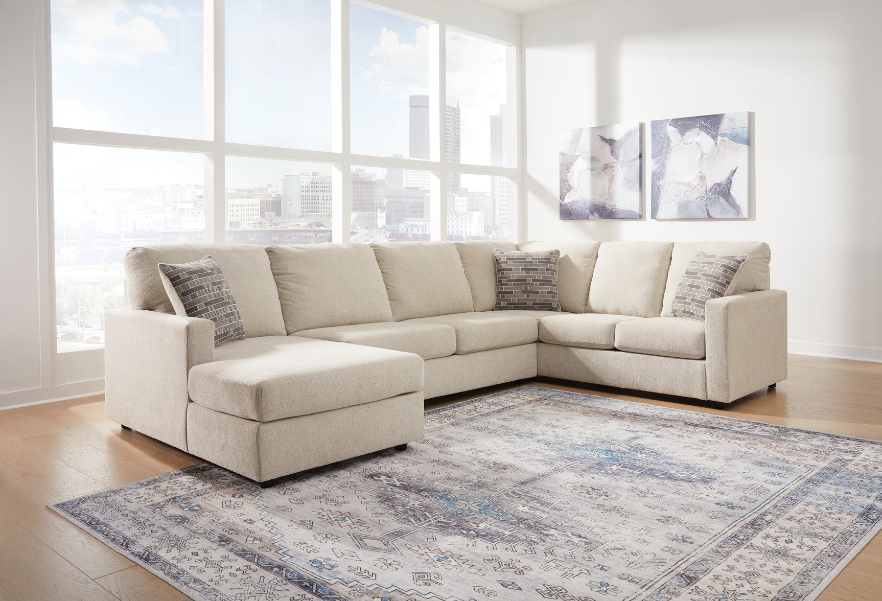 Sam's Furniture - Ashley Furniture - Edenfield Sectional - RAF 3-Piece Sectional with Chaise / Linen - 29004S1