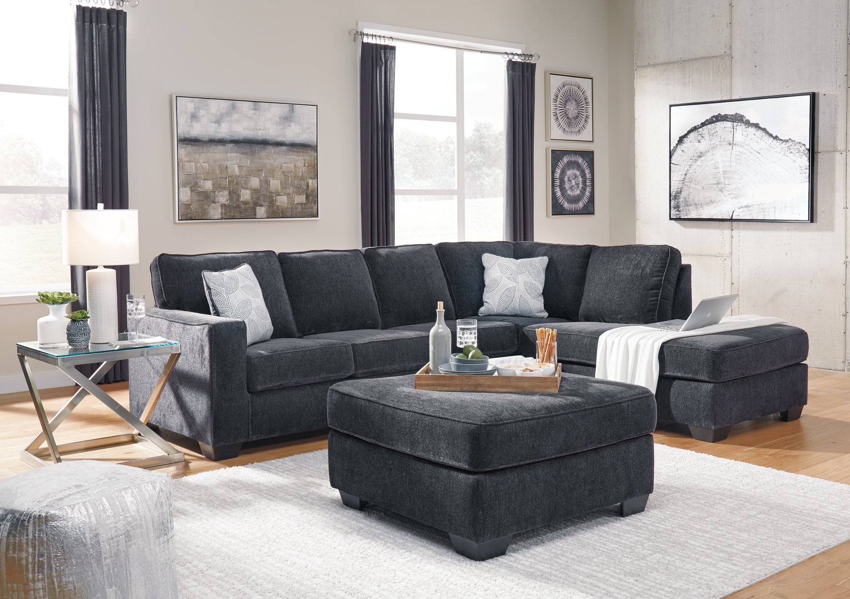 Altari Sectional