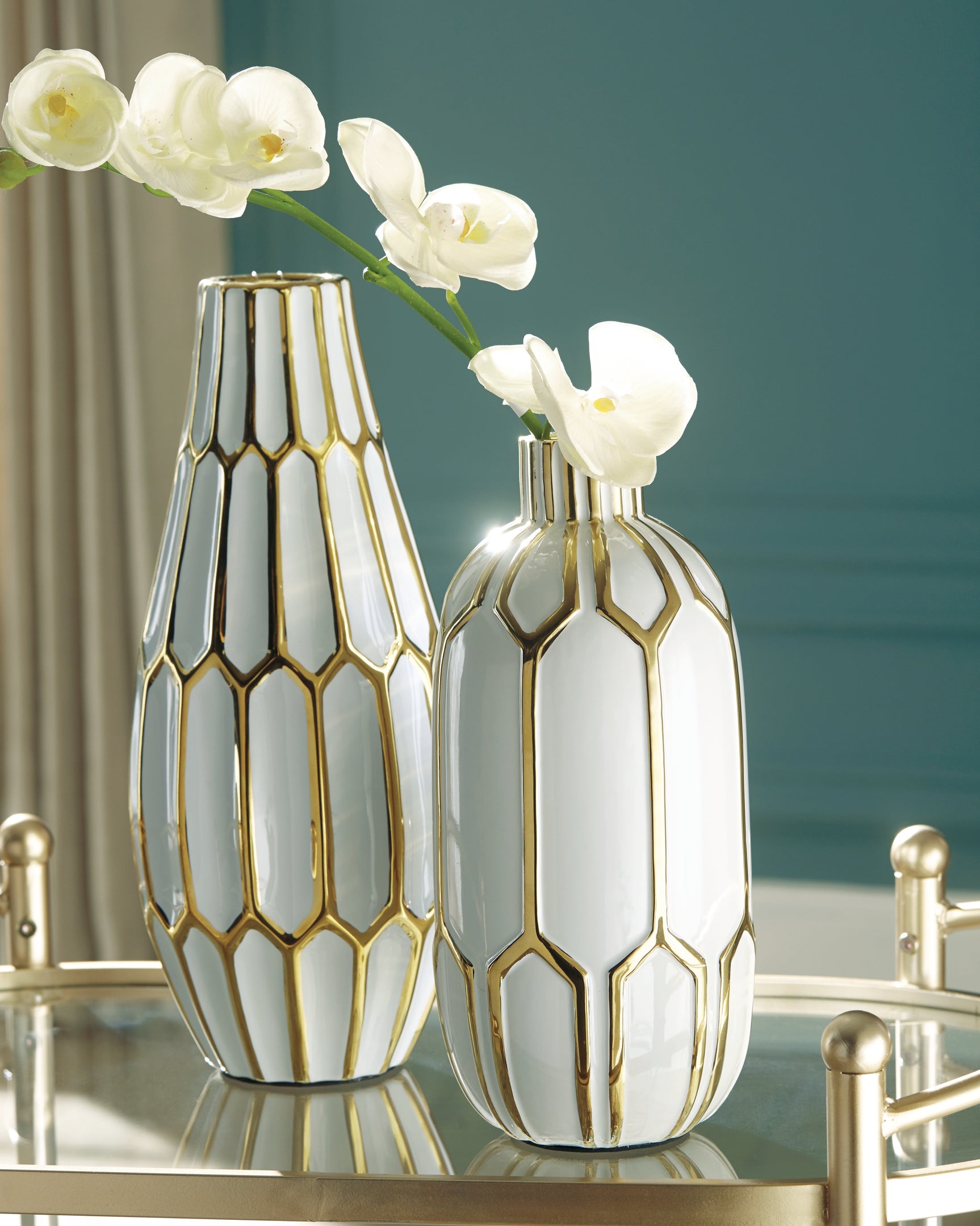 Sam's Furniture - Ashley Furniture - Mohsen Vase - Vase Set (Set of 2) / Gold Finish/White - A2000135
