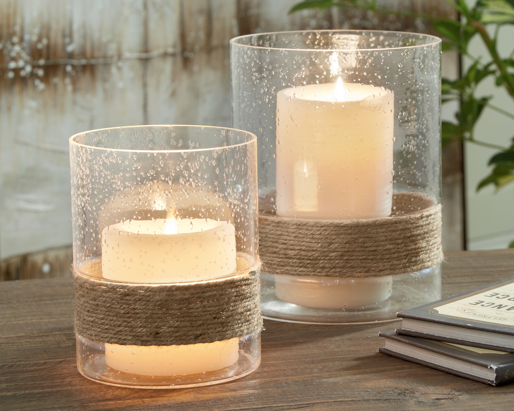 Sam's Furniture - Ashley Furniture - Eudocia Candle Holder - Candle Holder Set (Set of 2) / Clear - A2000456