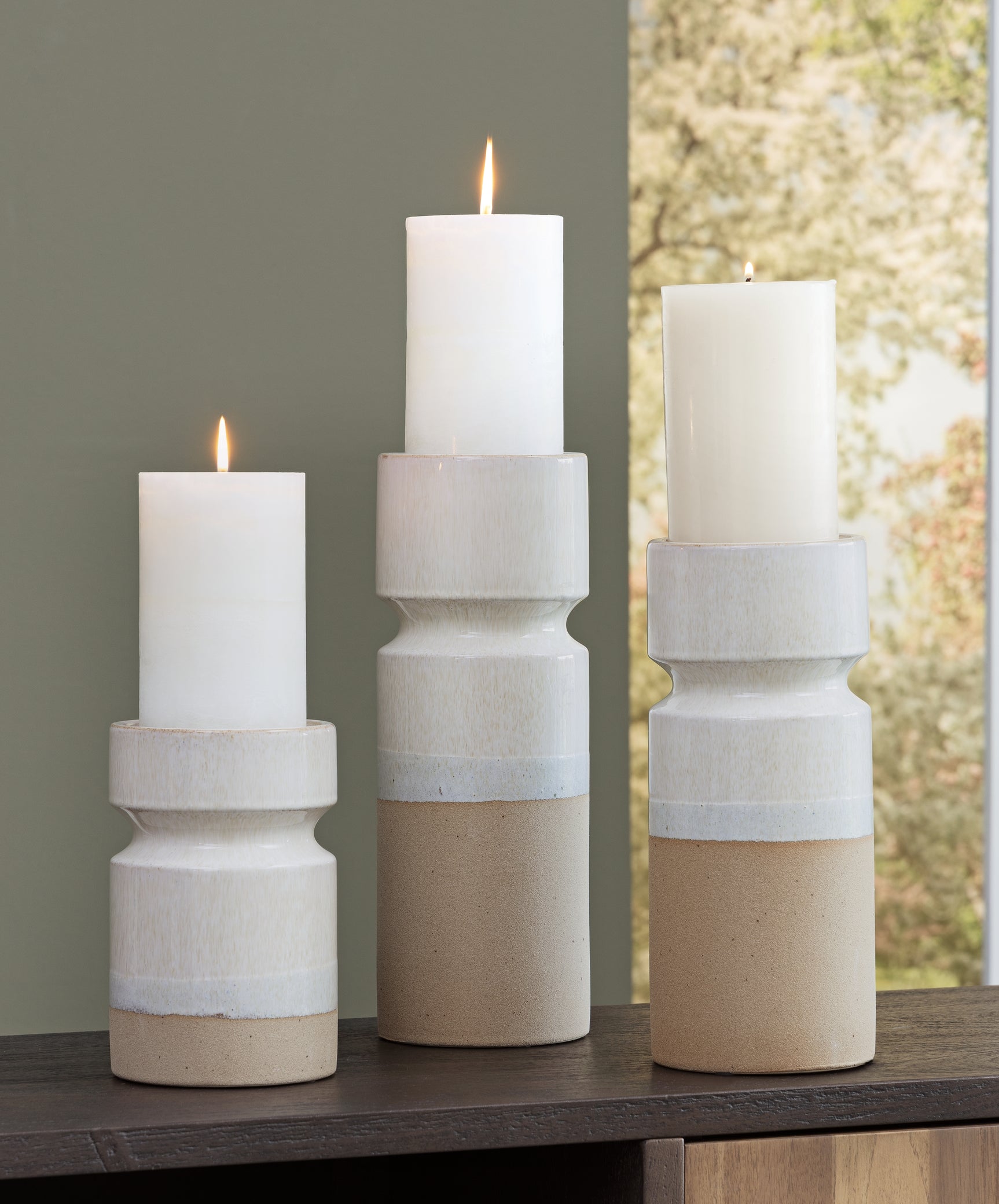 Sam's Furniture - Ashley Furniture - Hurston Candle Holder - Candle Holder Set (3/CN) / Ivory/Brown - A2000583