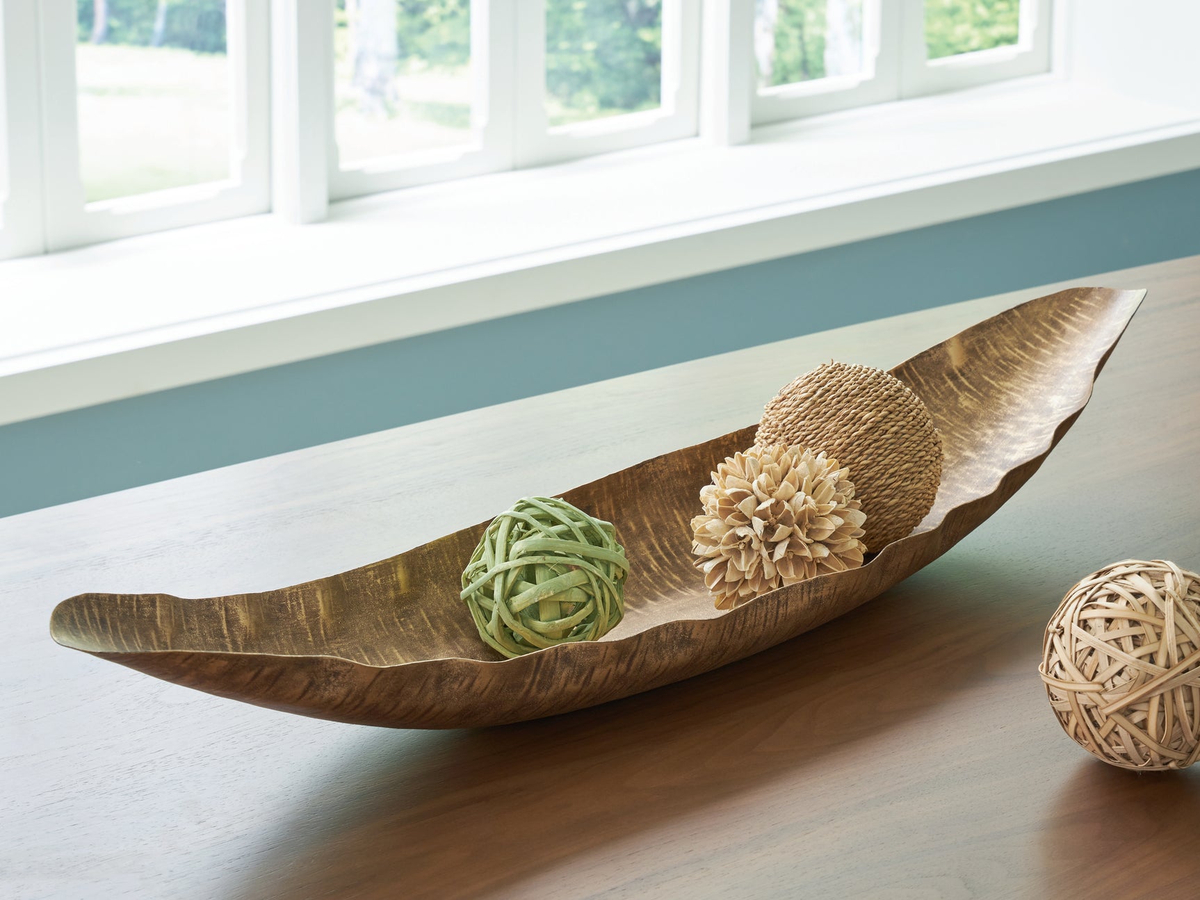 Sam's Furniture - Ashley Furniture - Wystenburg Tray - Tray / Antique Gold Finish - A2000744
