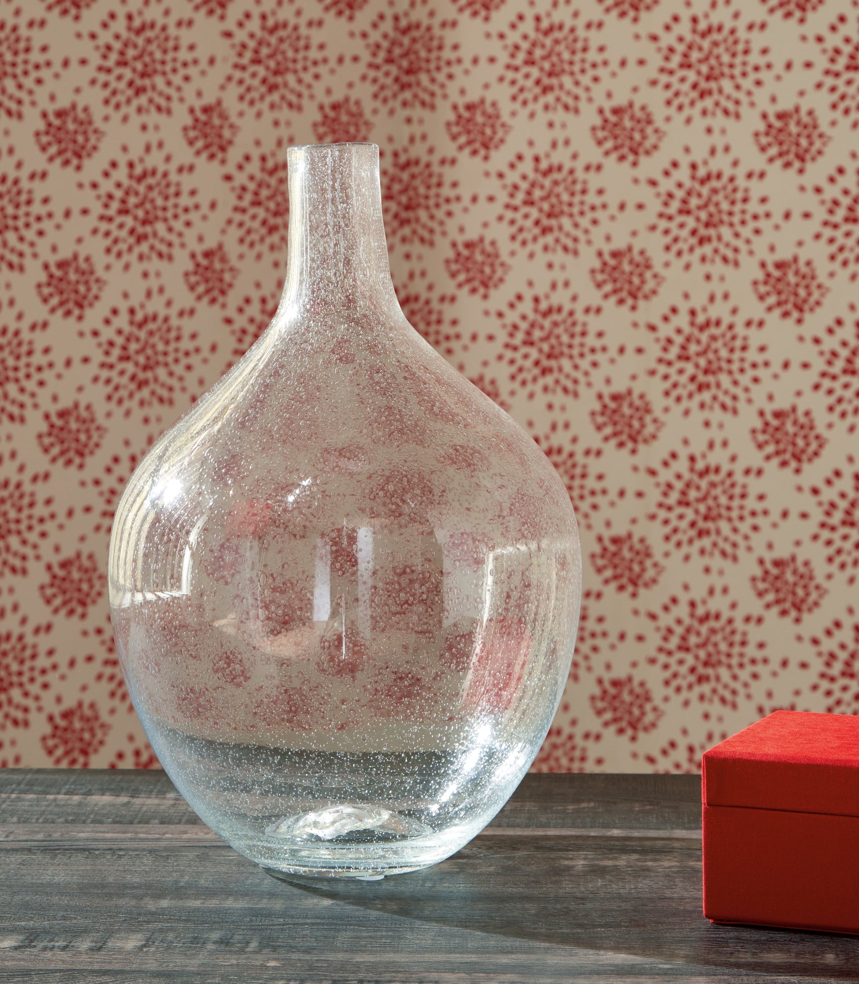Sam's Furniture - Ashley Furniture - Kurthorne Vase - Vase / Clear - A2900028