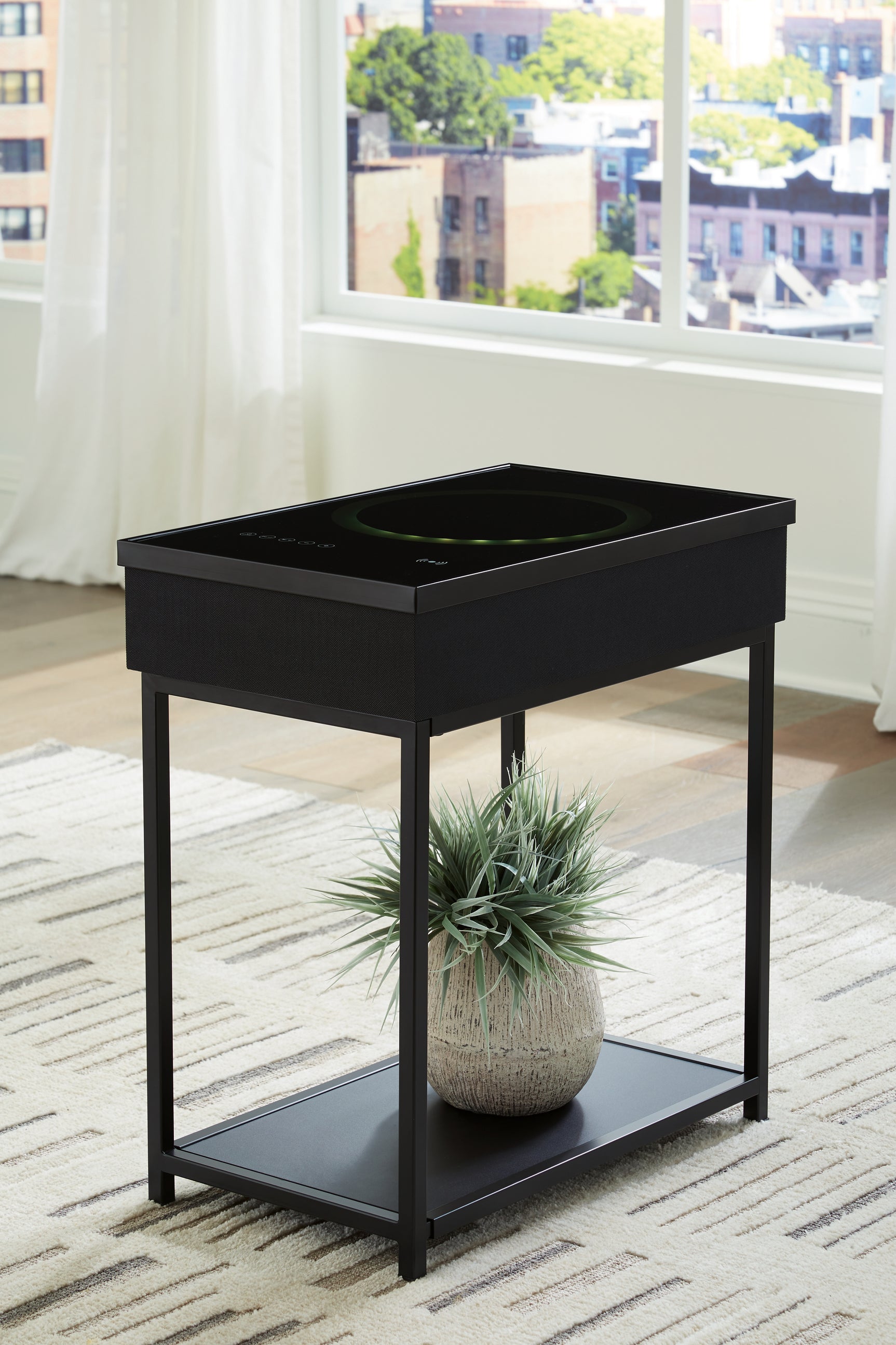Sam's Furniture - Ashley Furniture - Gemmet Accent Table with Speaker - Accent Table with Speaker / Black - A4000643