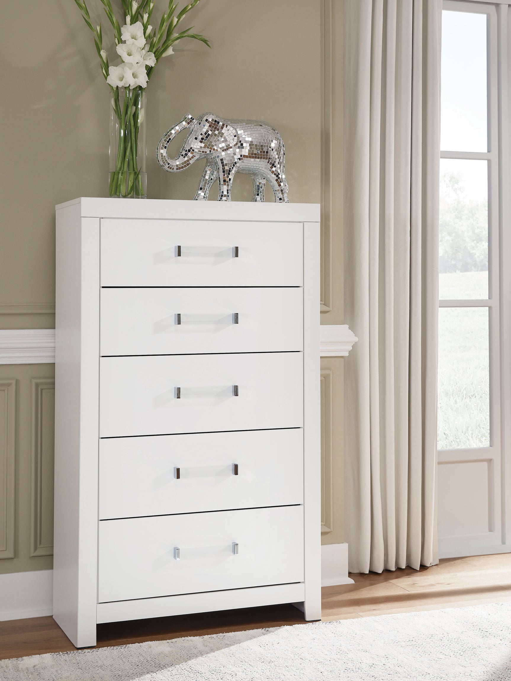 Sam's Furniture - Ashley Furniture - Maeling Bedroom - Five Drawer Chest / White - PCB1119-46