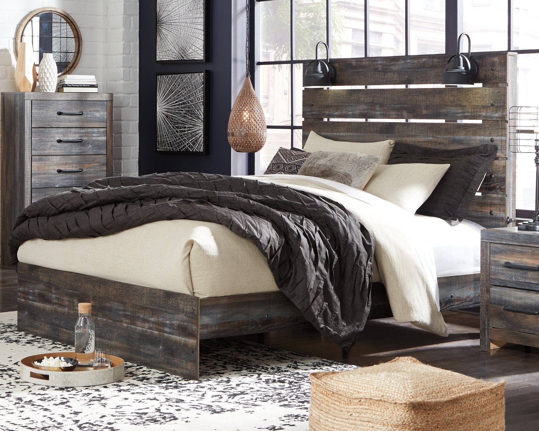 Sam's Furniture - Ashley Furniture - Drystan Bedroom - Queen Panel Bed / Multi - B211B4