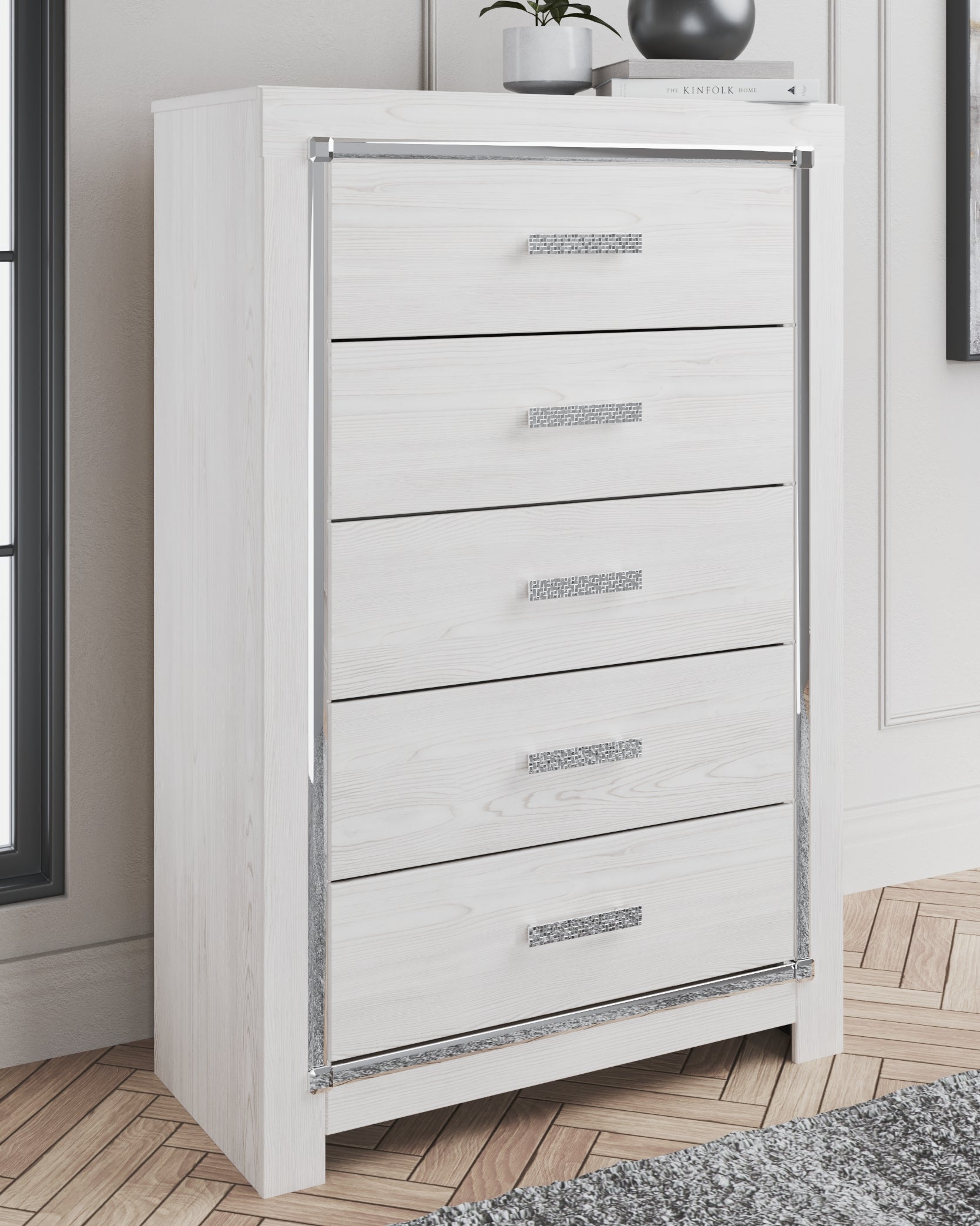 Sam's Furniture - Ashley Furniture - Altyra Bedroom - Five Drawer Chest / White - B2640-46
