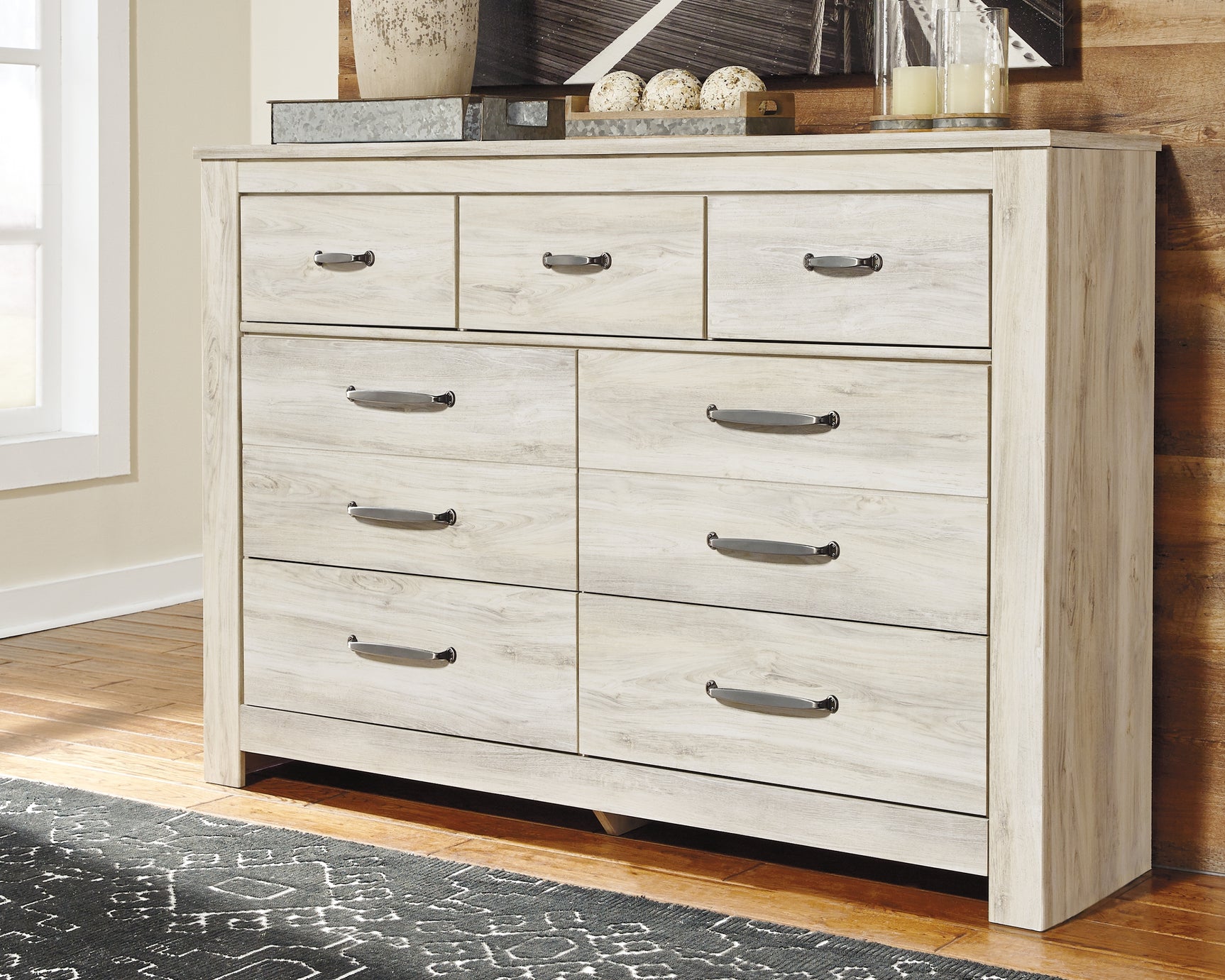 Sam's Furniture - Ashley Furniture - Bellaby Bedroom - Seven Drawer Dresser / Whitewash - B331-31