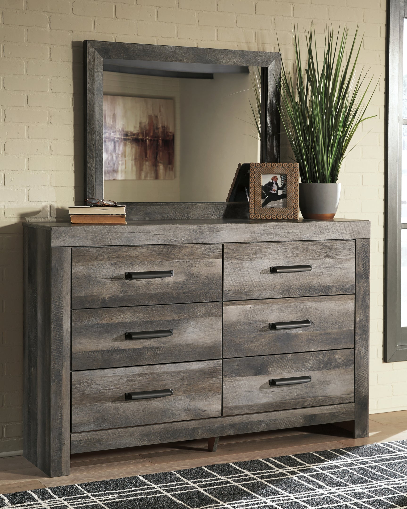 Sam's Furniture - Ashley Furniture - Wynnlow Bedroom - Dresser and Mirror / Gray - B440B1