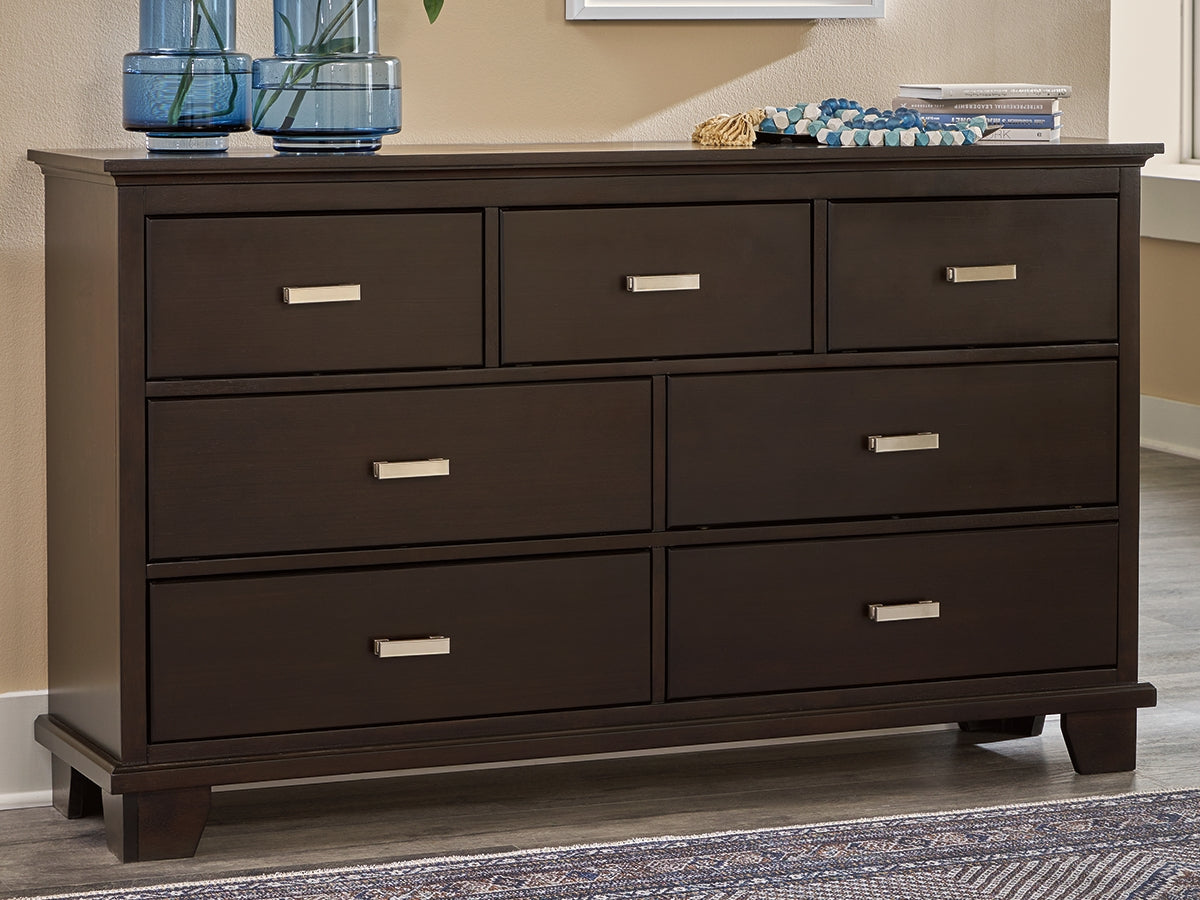 Sam's Furniture - Ashley Furniture - Covetown Bedroom - Dresser / Dark Brown - B441-31