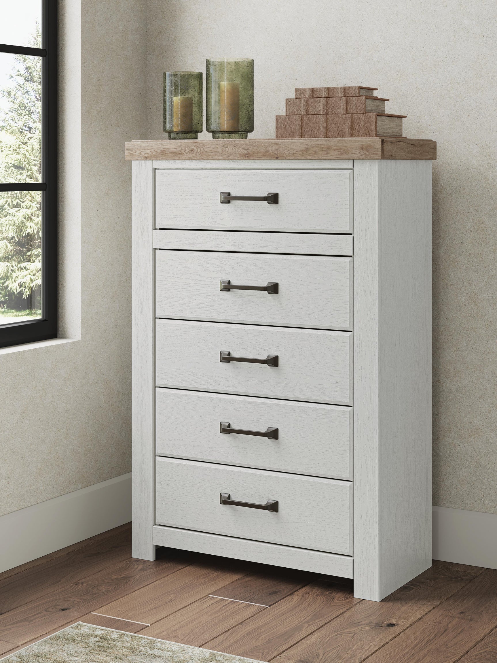 Sam's Furniture - Ashley Furniture - Savonport Bedroom - Five Drawer Chest - B4615-46