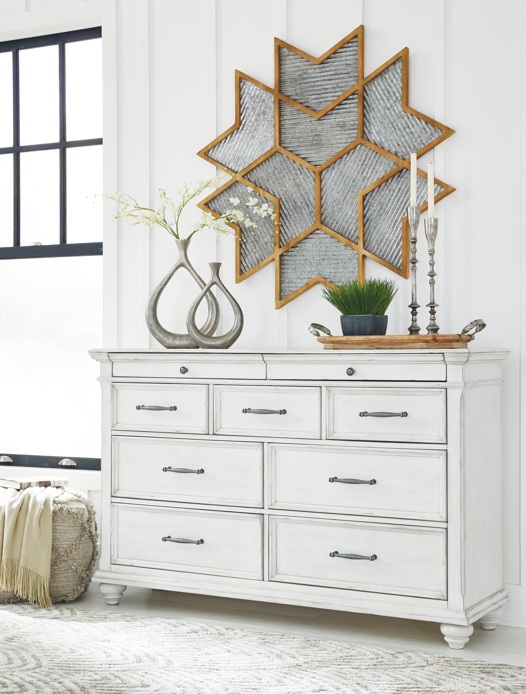 Sam's Furniture - Ashley Furniture - Kanwyn Bedroom - Dresser / Whitewash - B777-31
