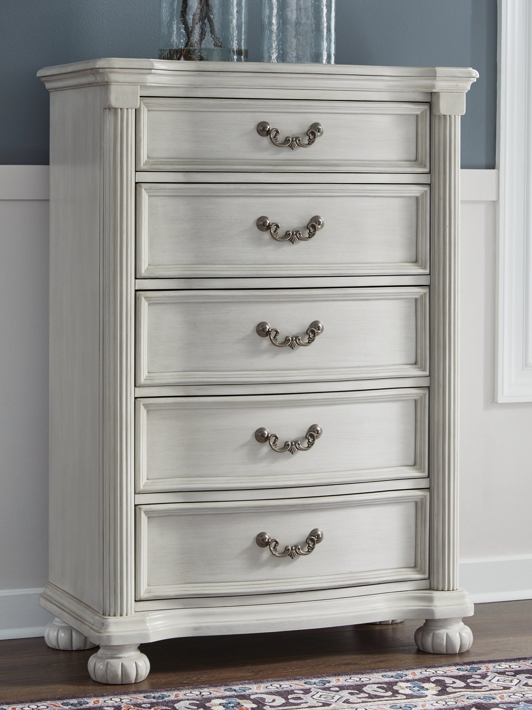 Sam's Furniture - Ashley Furniture - Montelaine Bedroom - Five Drawer Chest / Antique White - B795-46