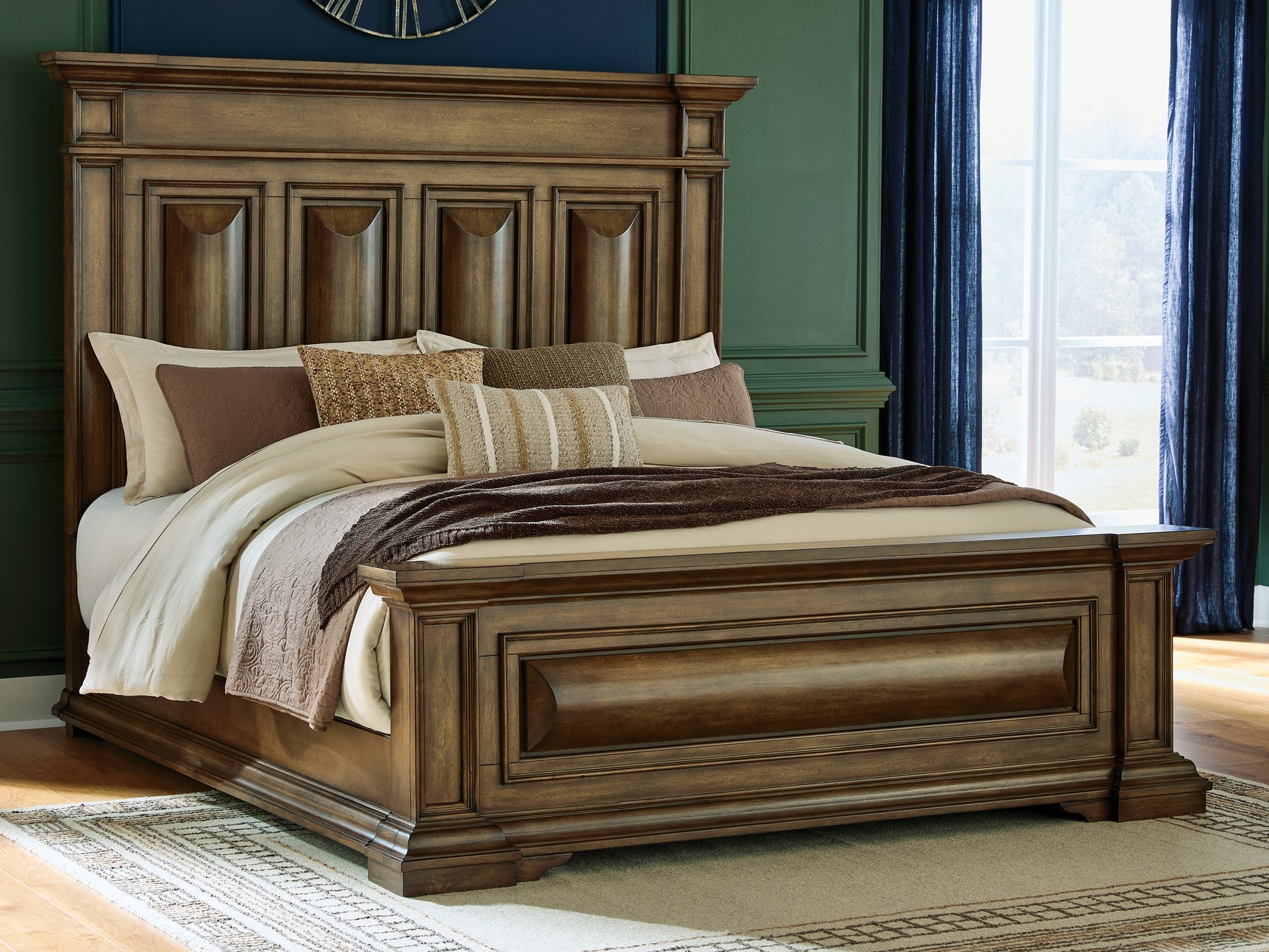 Sam's Furniture - Ashley Furniture - Frantanna Bedroom - California King Panel Bed / Brown - PCB949B7