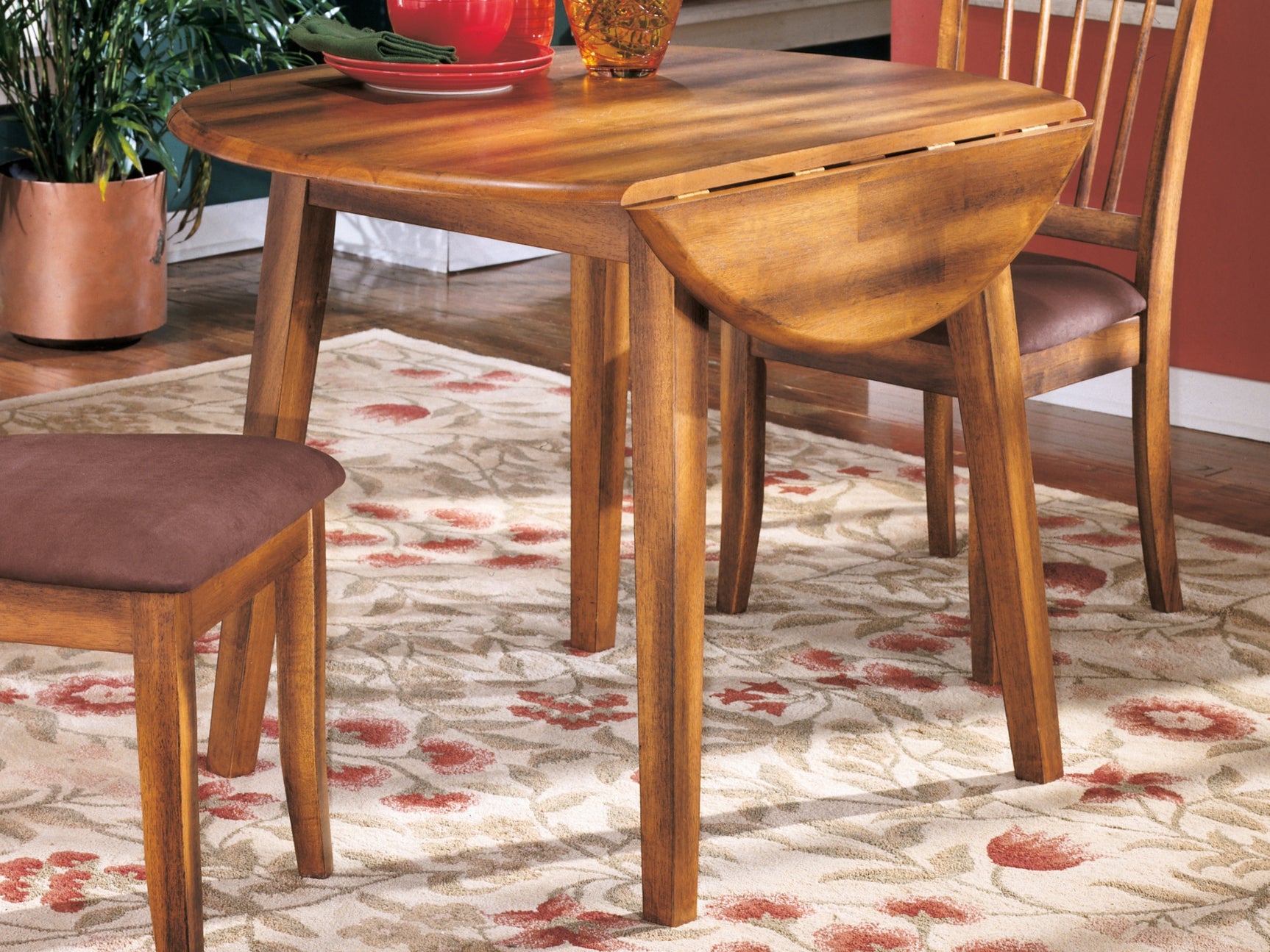 Sam's Furniture - Ashley Furniture - Berringer Dining Room - Dining Chair (Set of 2) / Rustic Brown - D199-01X2