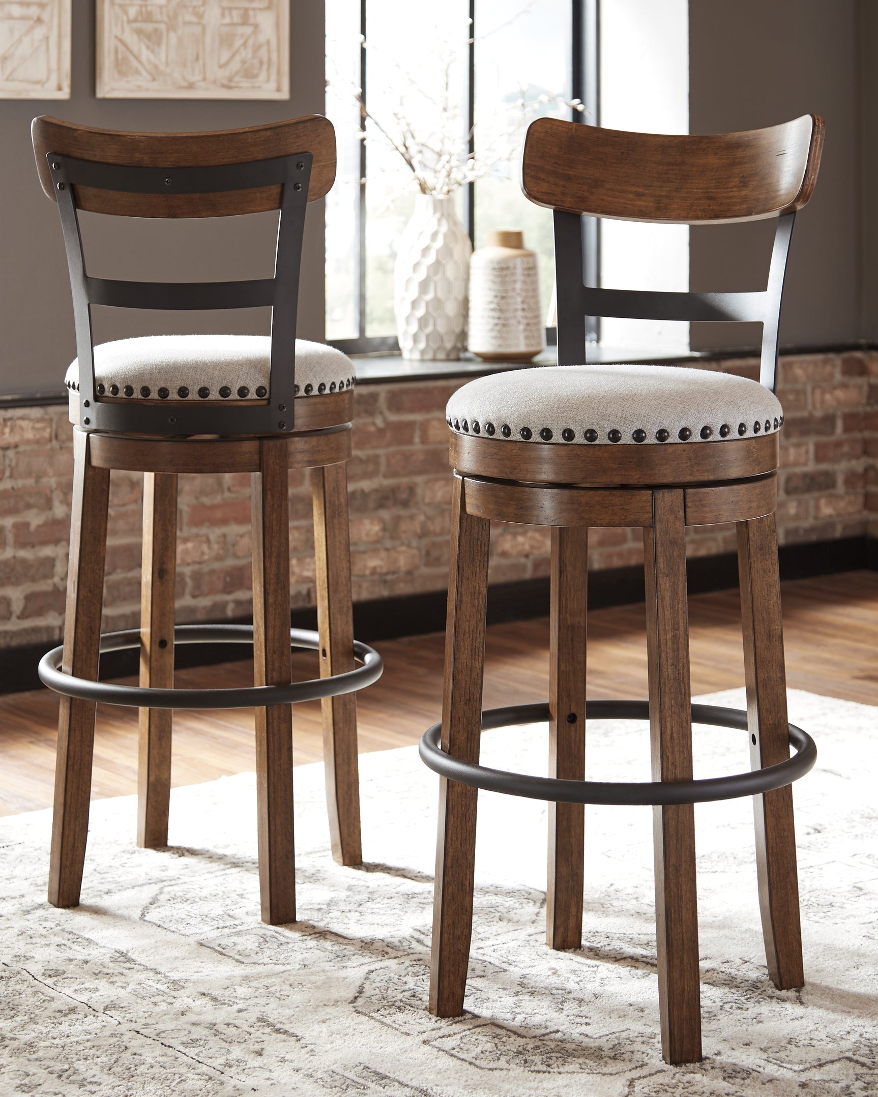 Sam's Furniture - Ashley Furniture - Valebeck Dining Room - Tall UPH Swivel Barstool(1/CN) / Brown - D546-430