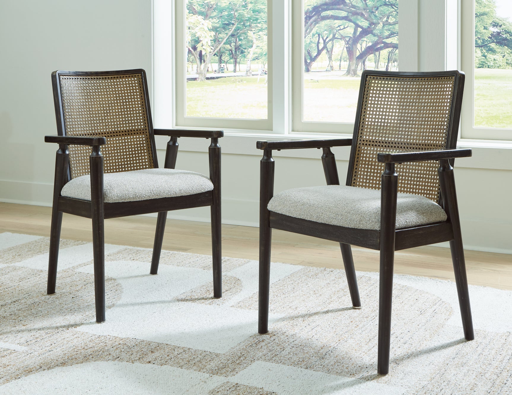 Sam's Furniture - Ashley Furniture - Galliden Dining Room - Dining Chair (Set of 2) / Black/Brown - D841-02AX2