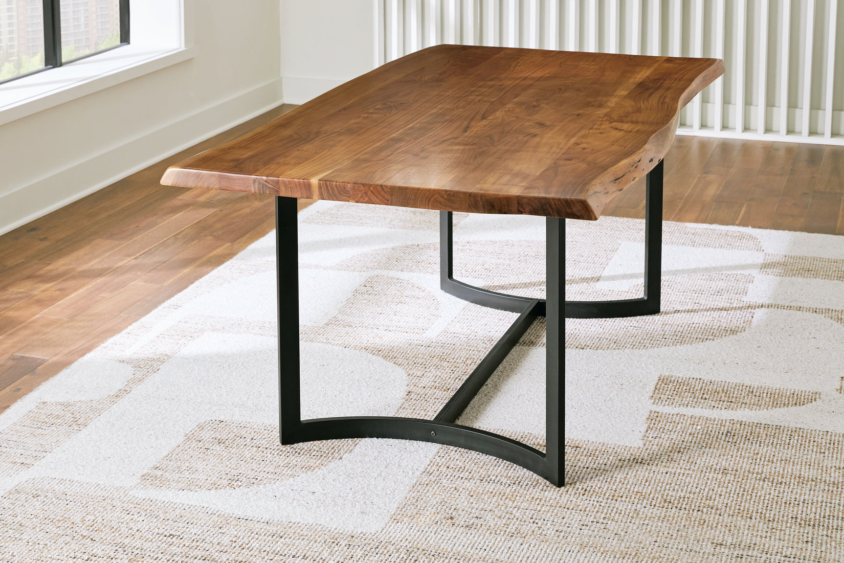Sam's Furniture - Ashley Furniture - Fortmaine Dining Room - Rectangular Dining Room Table / Brown/Black - D872-25