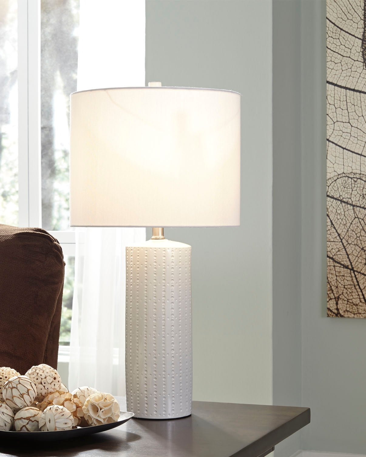 Sam's Furniture - Ashley Furniture - Steuben Lighting - Ceramic Table Lamp (Set of 2) / White - L177904