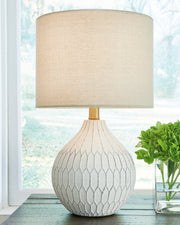 Sam's Furniture - Ashley Furniture - Wardmont Lighting - Table Lamp (Set of 2) / White - L180094X2