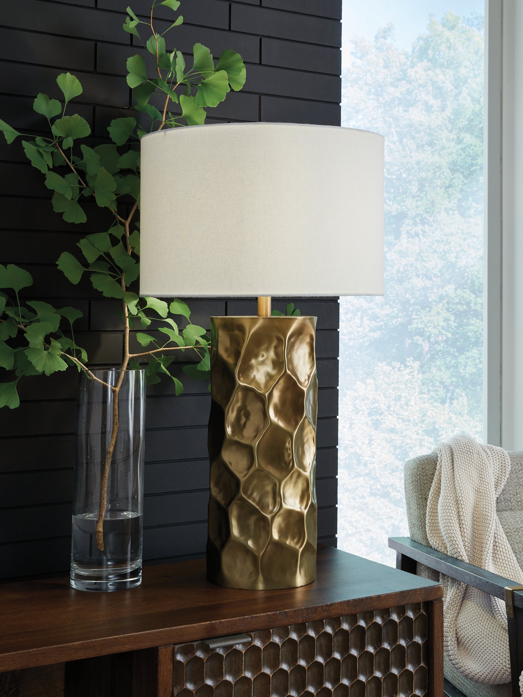 Sam's Furniture - Ashley Furniture - Marshawn Lighting - Metal Table Lamp (1/CN) / Gold Finish - L207524