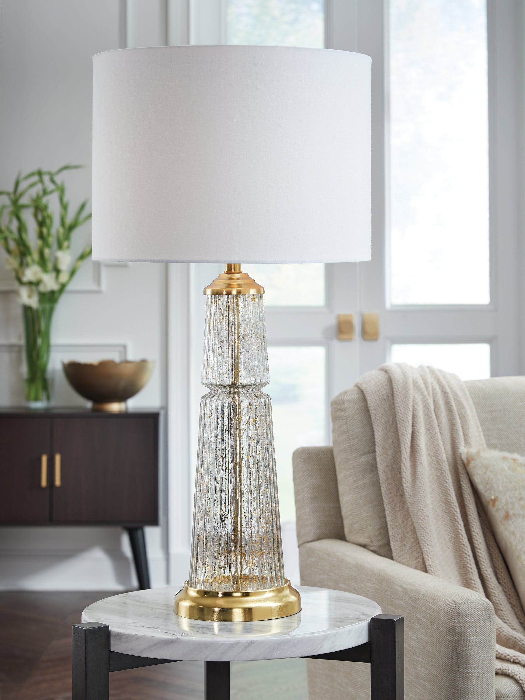 Sam's Furniture - Ashley Furniture - Bakersboro Lighting - Glass Table Lamp (1/CN) / Clear/Gold Finish - L430884