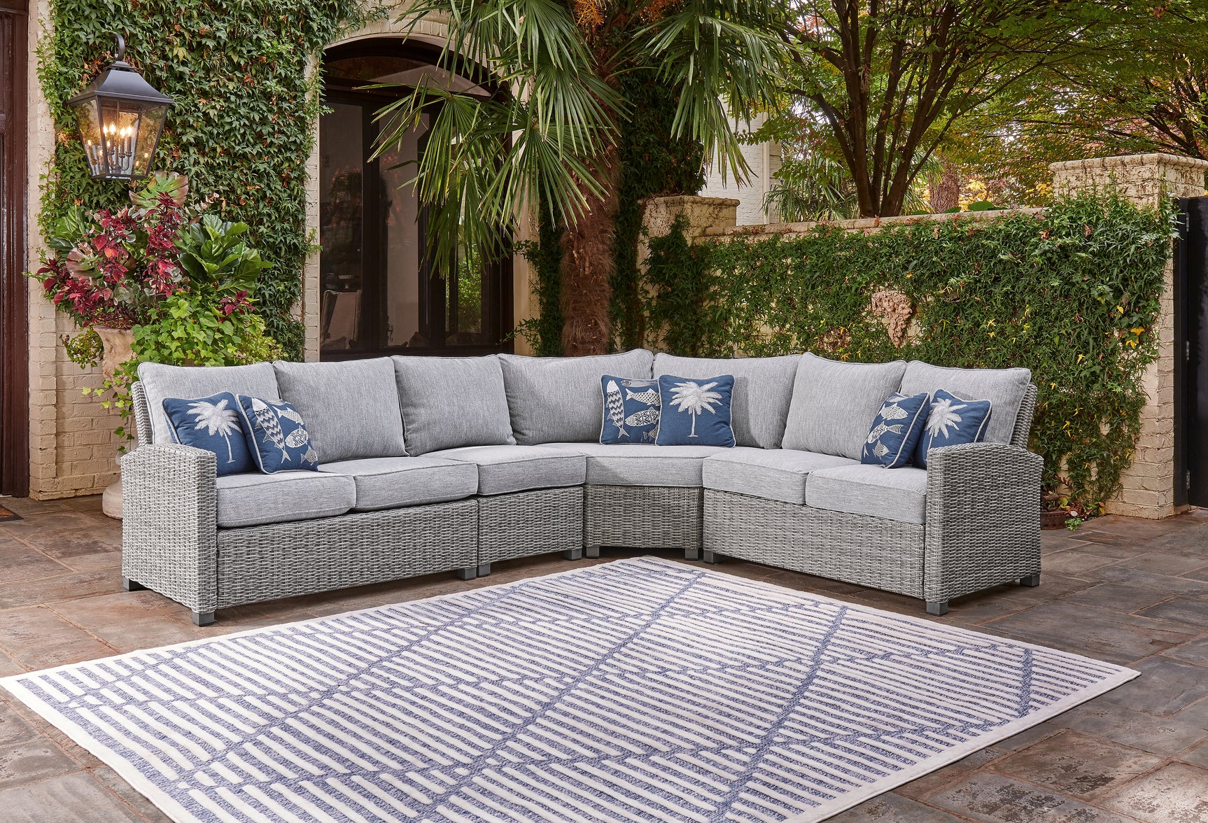 Sam's Furniture - Ashley Furniture - Naples Beach Outdoor - 4-Piece Outdoor Sectional / Light Gray - P439P2