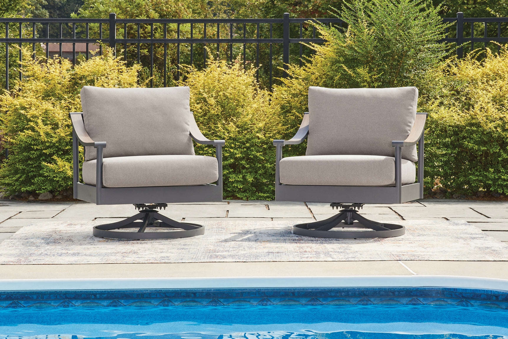 Sam's Furniture - Ashley Furniture - Ocean Beach Outdoor - Swivel Lounge w/ Cushion / Gray - PCP510-821