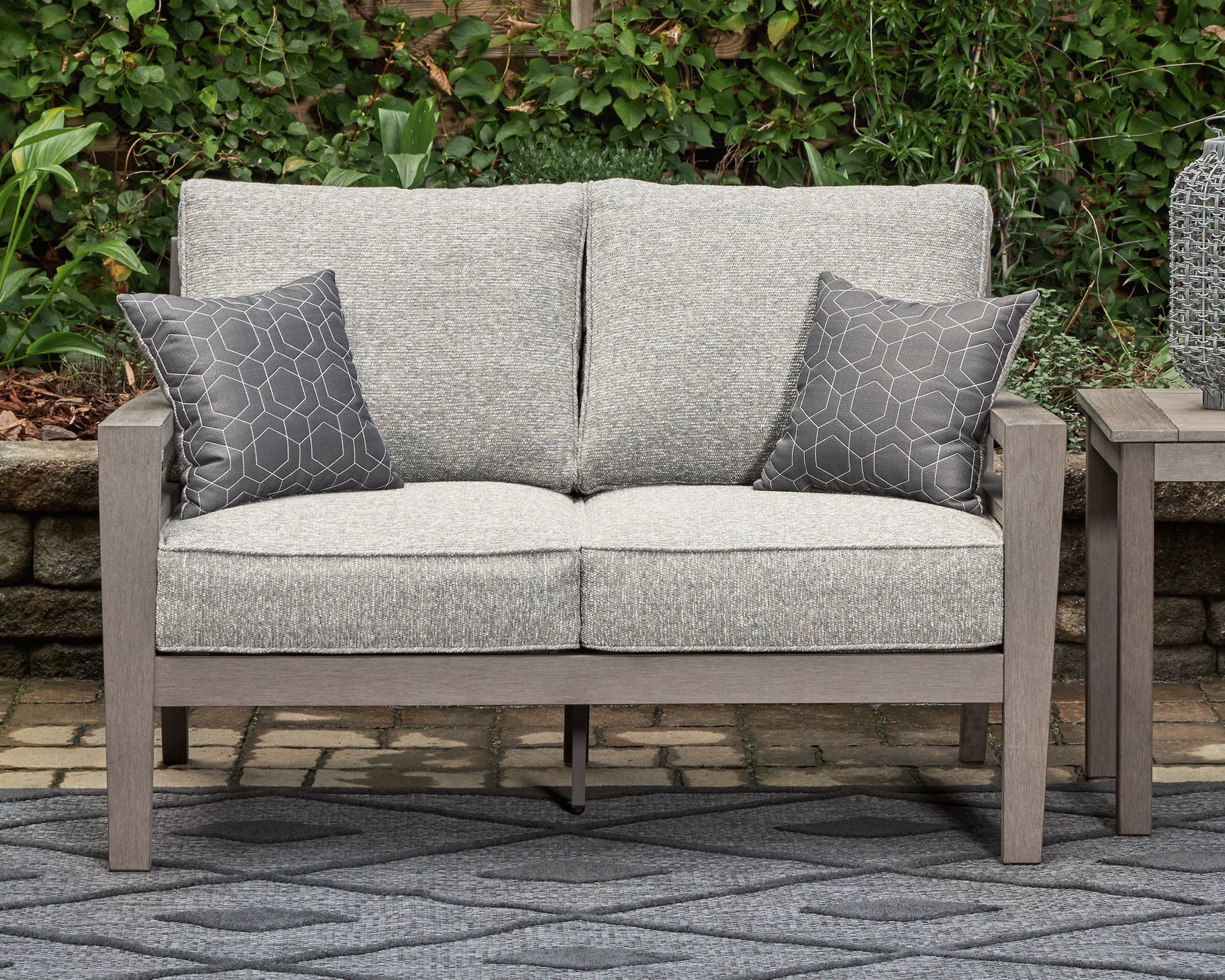 Sam's Furniture - Ashley Furniture - Hillside Barn Outdoor - Loveseat w/Cushion / Gray/Brown - P564-835