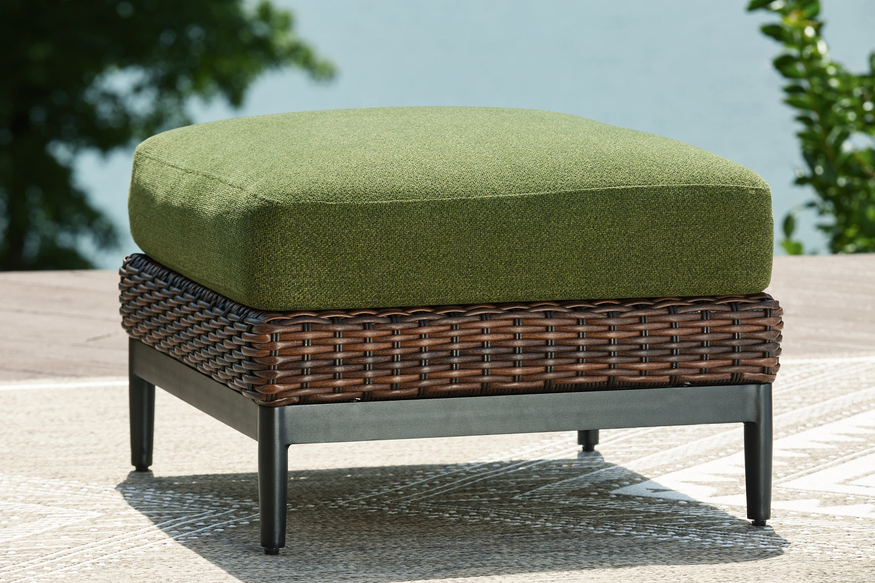 Sam's Furniture - Ashley Furniture - Horizon Hall Outdoor - Ottoman with Cushion / Brown/Green - P572-814