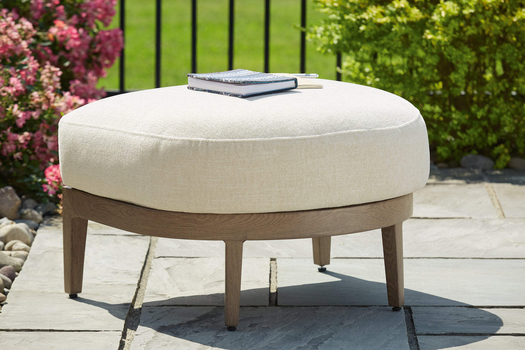 Sam's Furniture - Ashley Furniture - Serene Bay Outdoor - Ottoman with Cushion / Dark Brown/White - P671-814