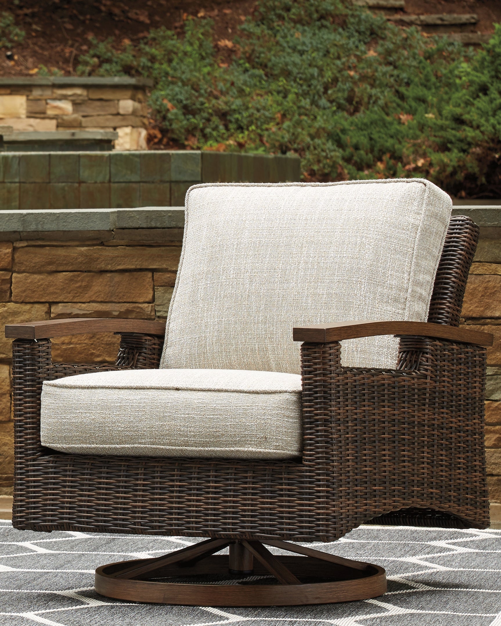 Sam's Furniture - Ashley Furniture - Paradise Trail Outdoor - Swivel Lounge Chair (Set of 2) / Medium Brown - P750-821