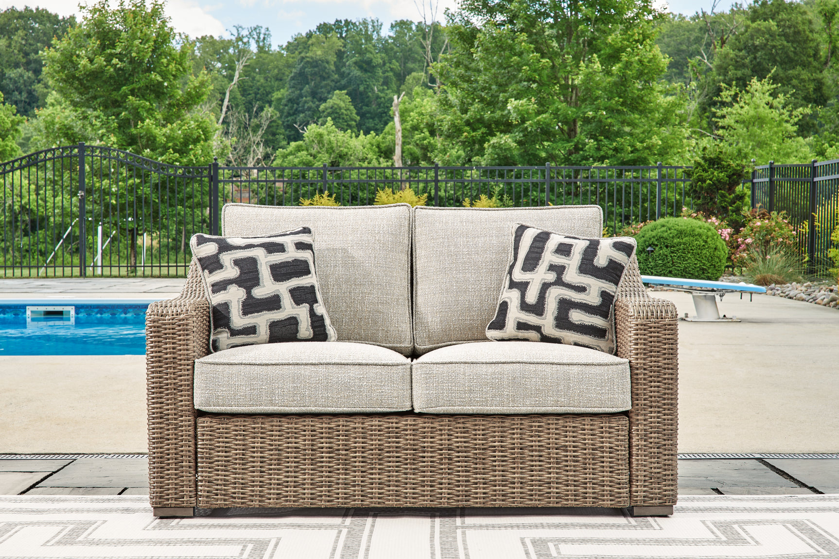 Sam's Furniture - Ashley Furniture - Beachcroft Outdoor - Loveseat w/Cushion / Beige - P791-835