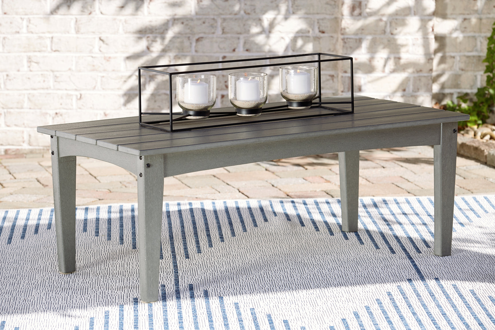 Sam's Furniture - Ashley Furniture - Visola Outdoor - Rectangular Cocktail Table / Gray - P802-701