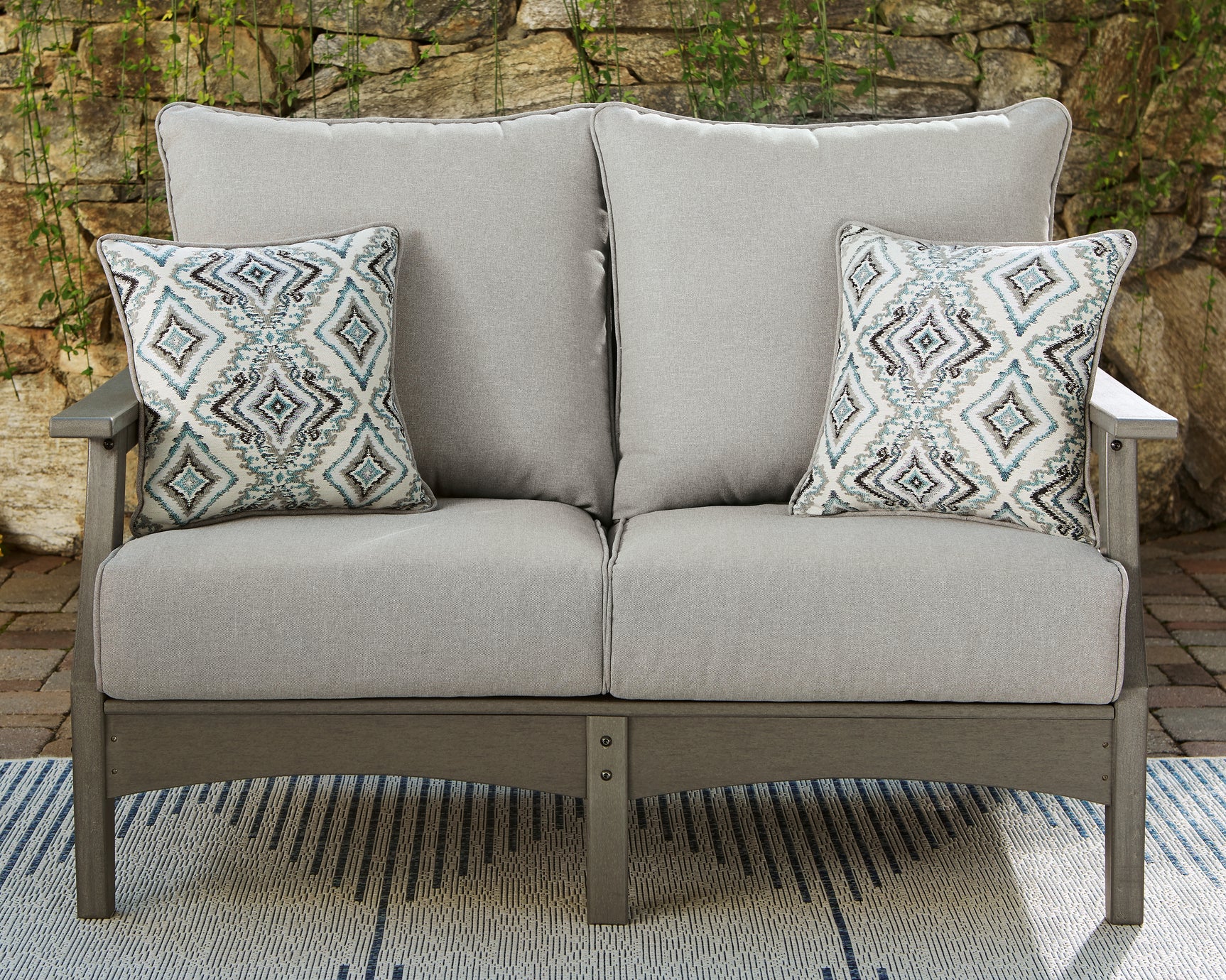 Sam's Furniture - Ashley Furniture - Visola Outdoor - Loveseat w/Cushion / Gray - P802-835