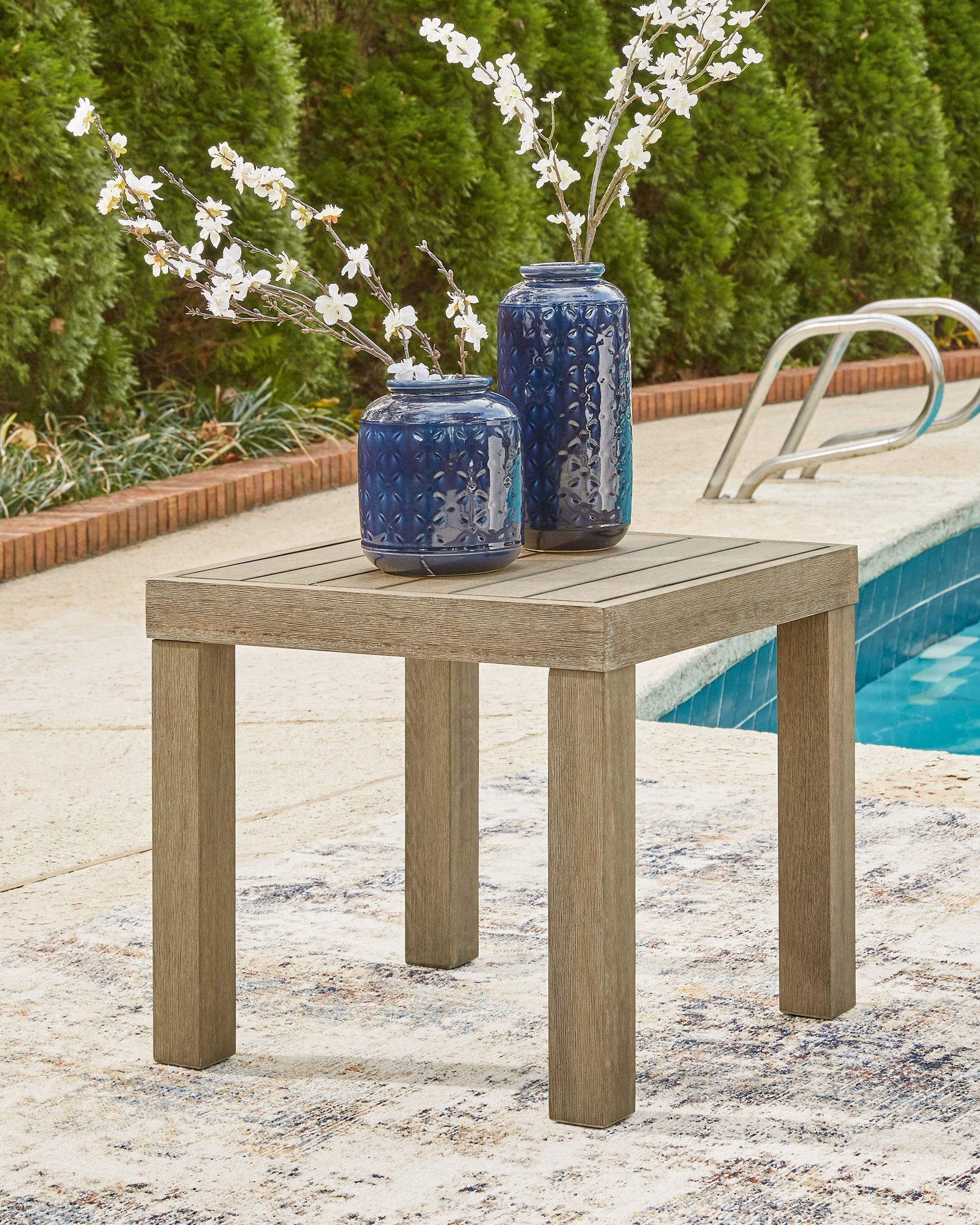 Sam's Furniture - Ashley Furniture - Silo Point Outdoor - Square End Table / Brown - P804-702