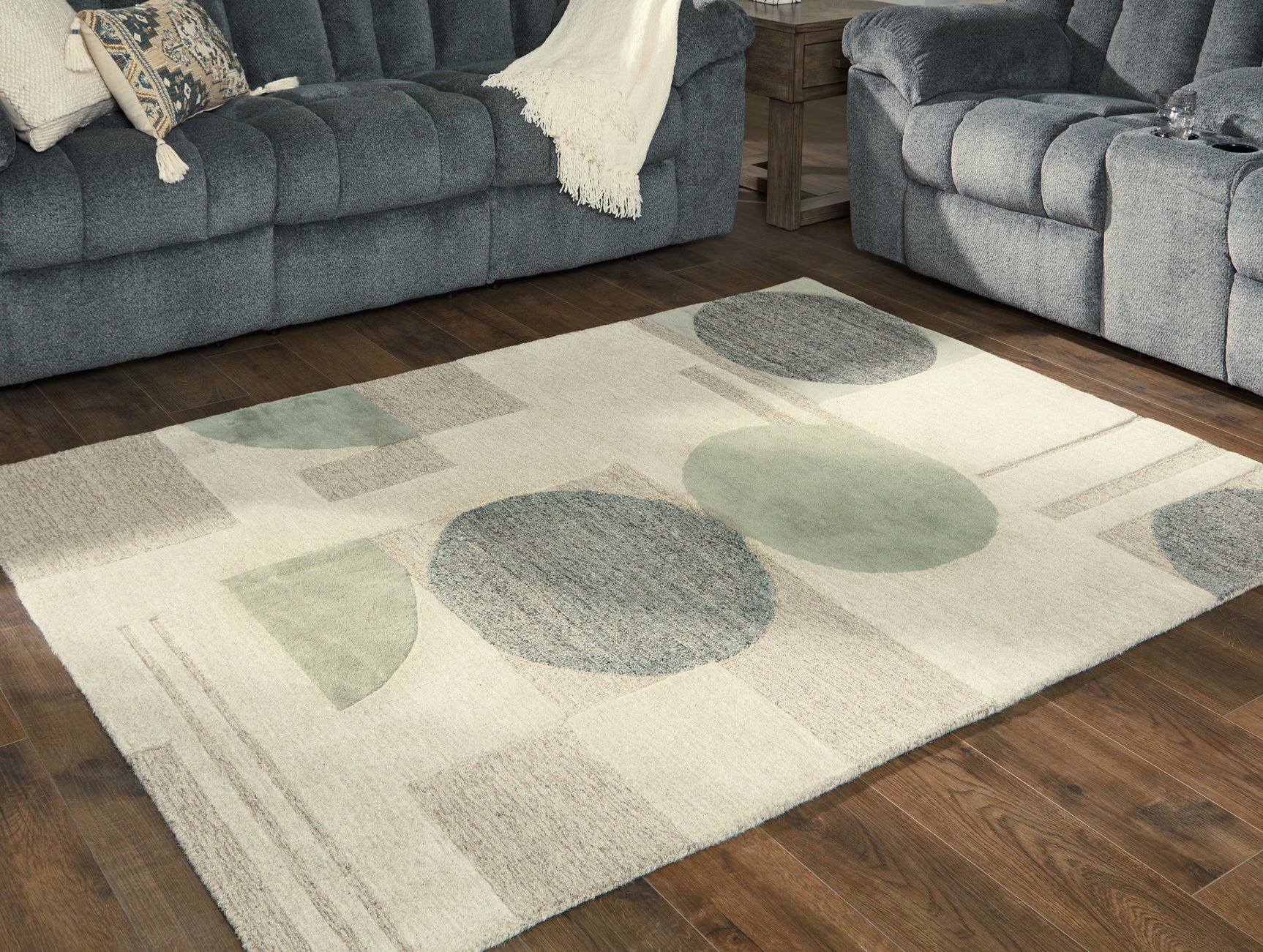 Sam's Furniture - Ashley Furniture - Dallane Rug - 5' x 7' Rug / Linen/Blue/Green - R406352