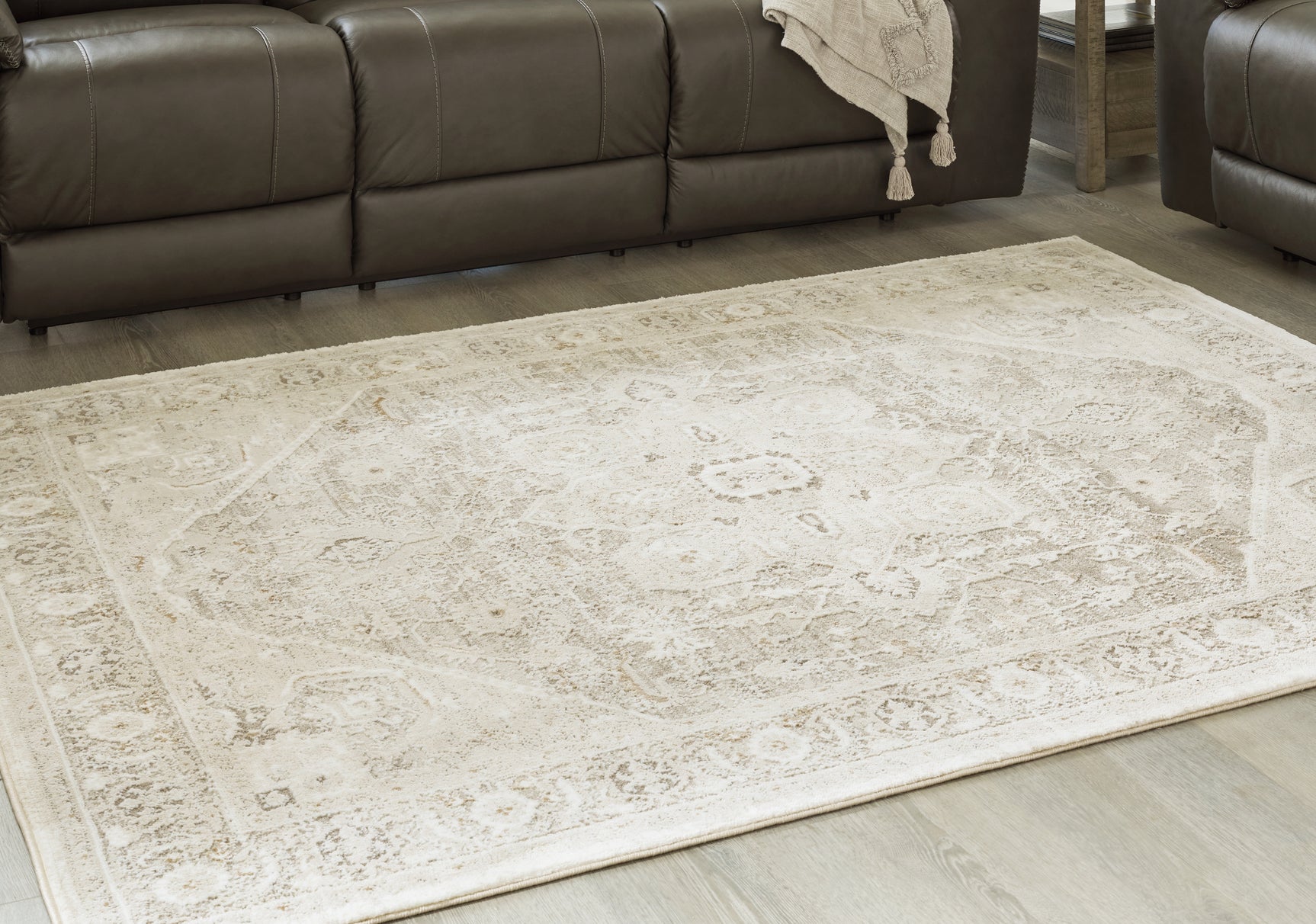 Sam's Furniture - Ashley Furniture - Gatwell Rug - 5' x 7' Rug / Ivory/Gray/Tan - R406512
