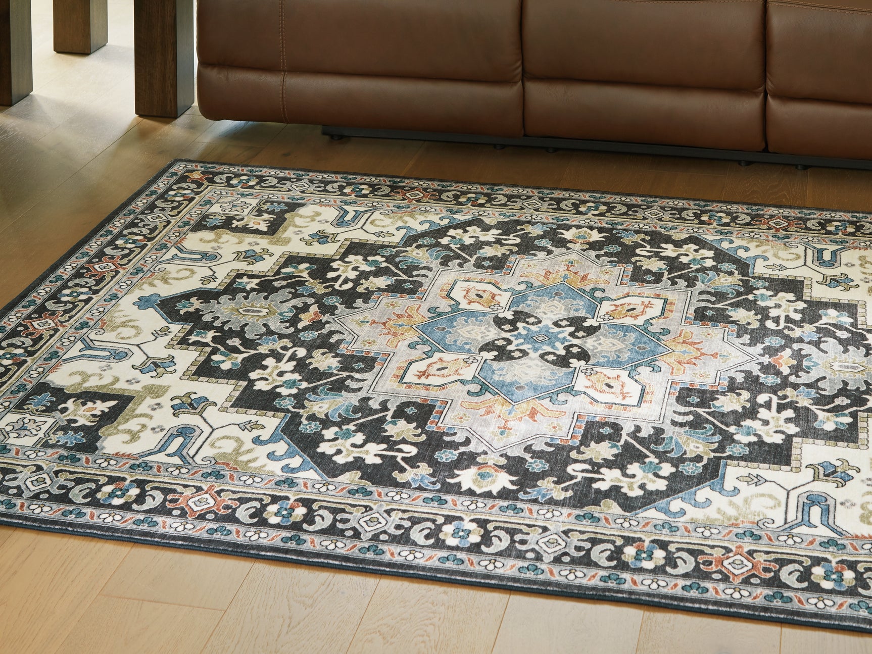Sam's Furniture - Ashley Furniture - Leningston Rug - 5' x 7' Washable Rug / Black/Cream/Blue - R407062