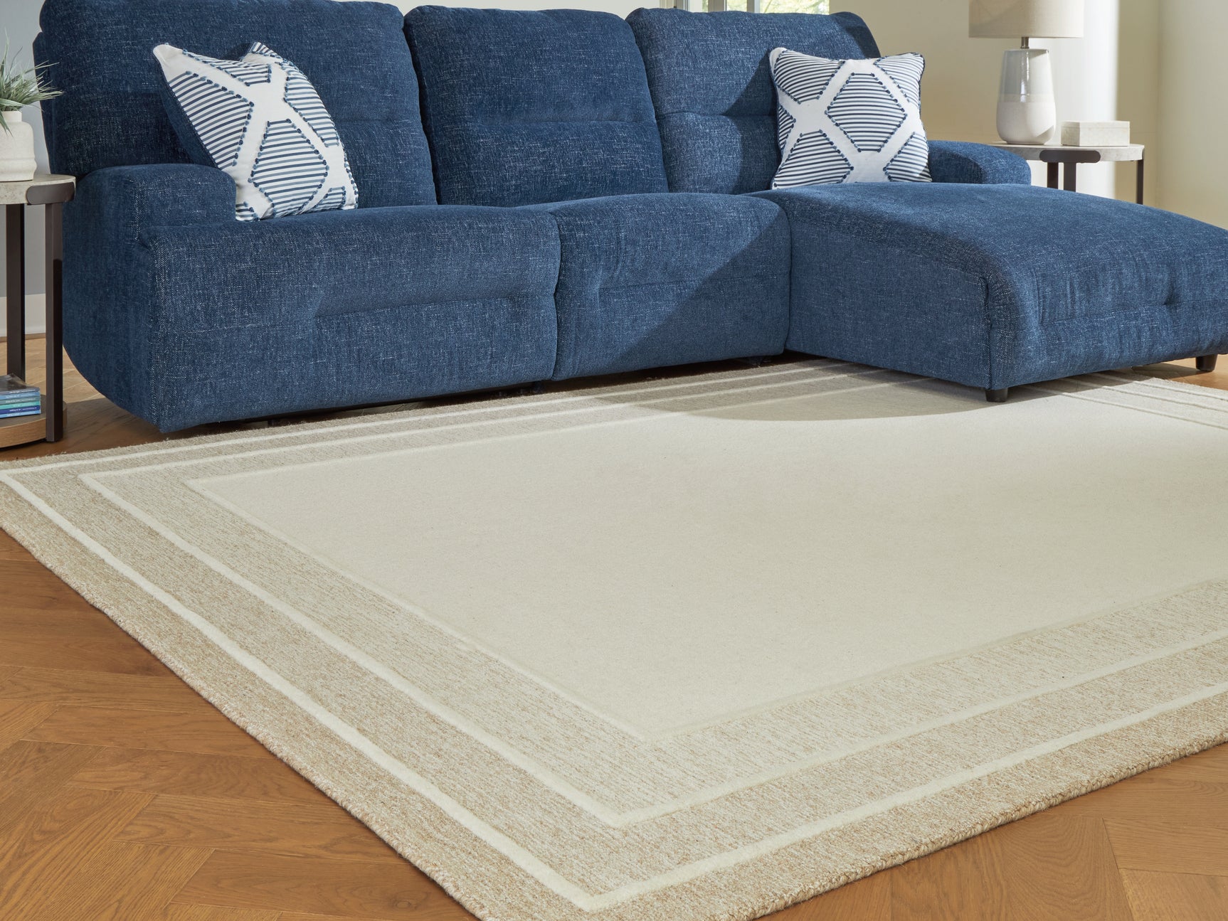 Sam's Furniture - Ashley Furniture - Teelgan Rug - Large Rug / Ivory/Tan - R407311