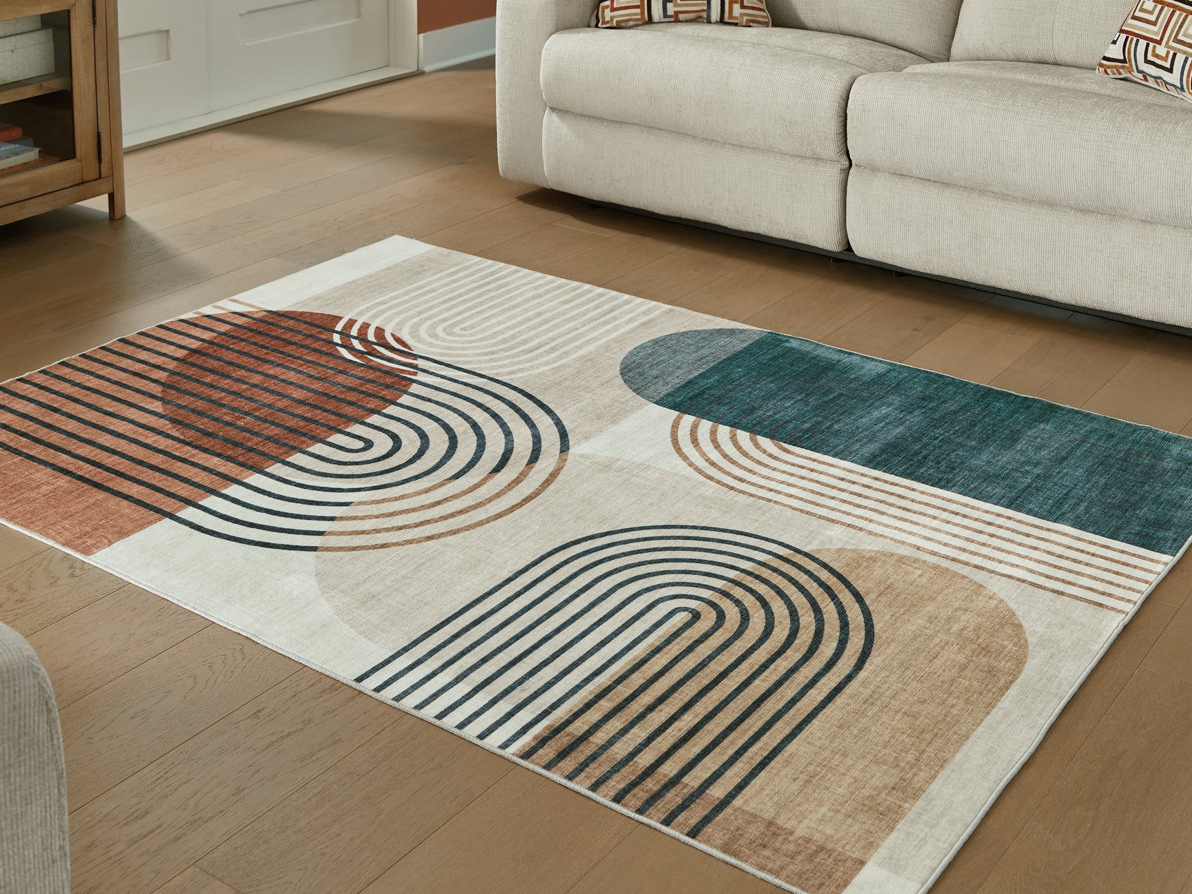 Sam's Furniture - Ashley Furniture - Farrendale Rug - Washable 5' x 7' Area Rug / Multi - R407382