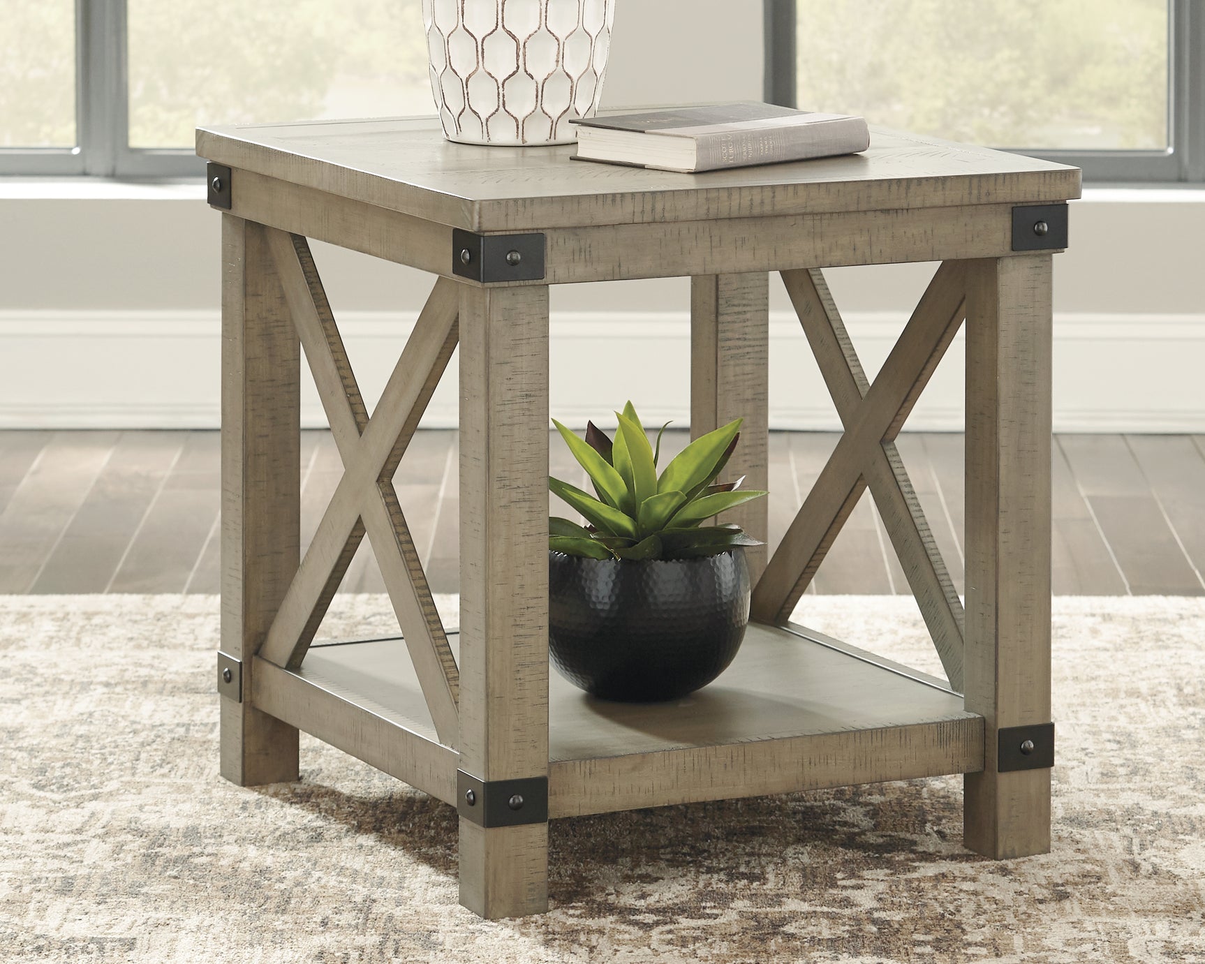 Sam's Furniture - Ashley Furniture - Aldwin End Table - Rectangular End Table / Gray - T457-3