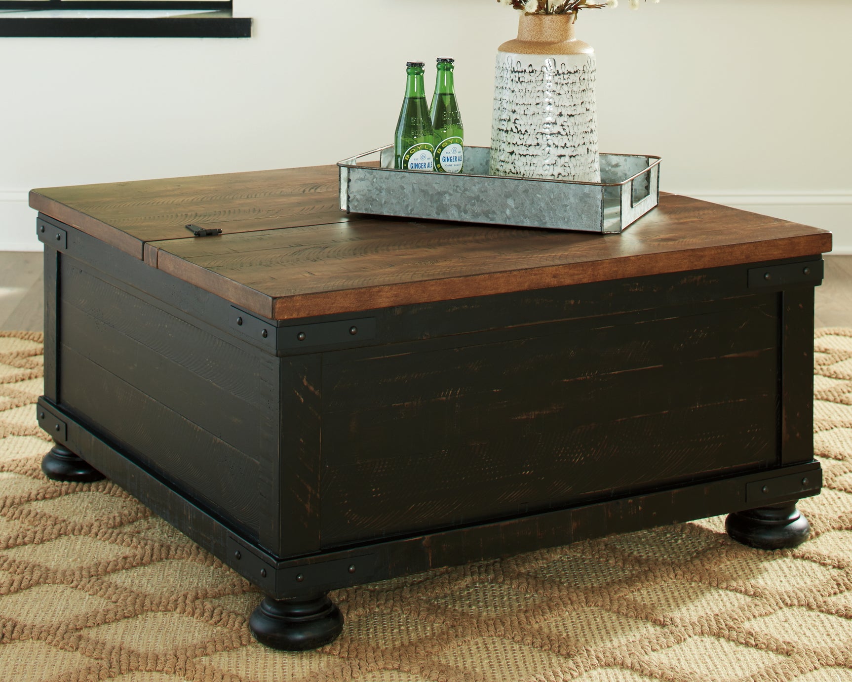 Sam's Furniture - Ashley Furniture - Valebeck Coffee Table with Lift Top - Lift Top Cocktail Table / Black/Brown - T468-00