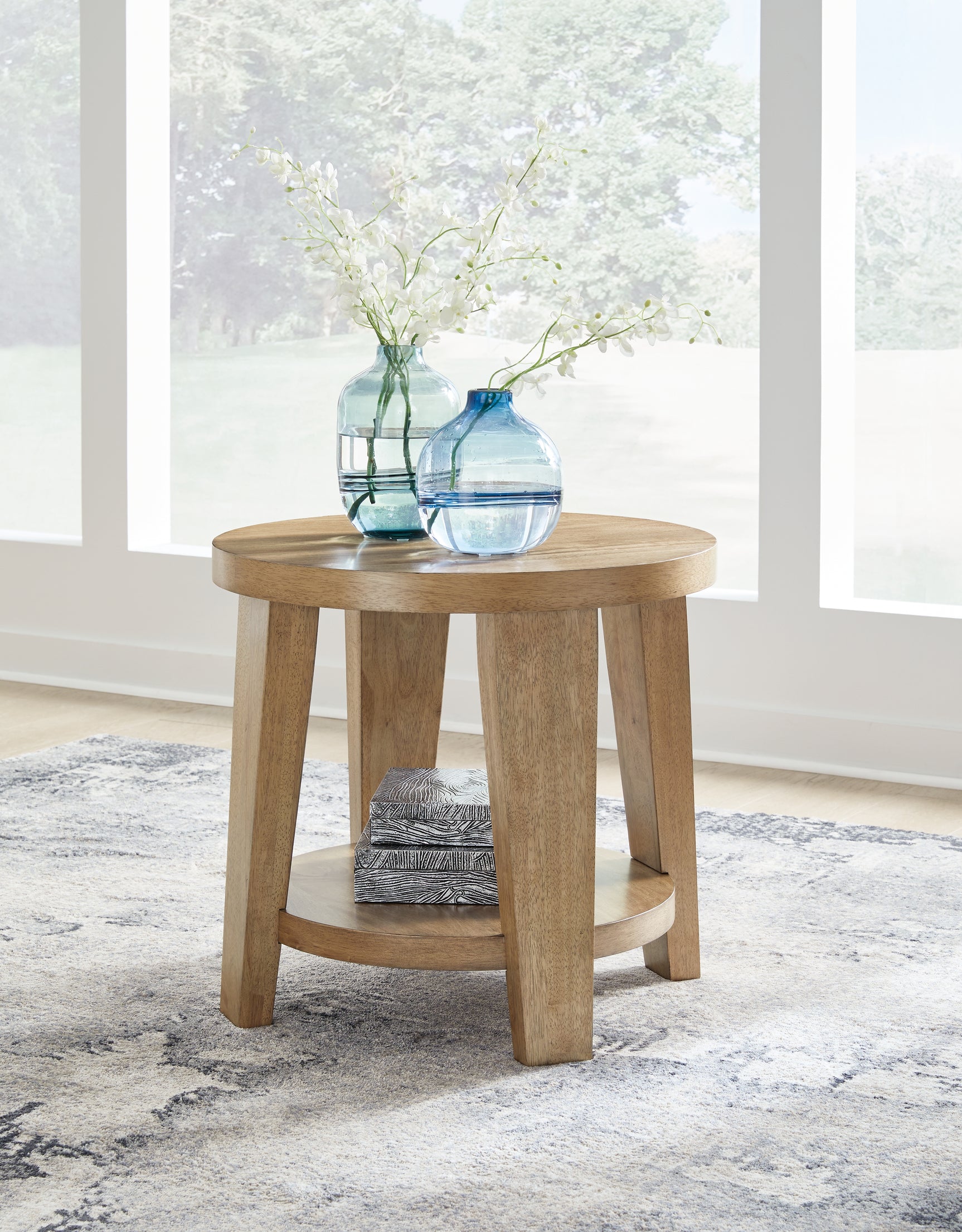 Sam's Furniture - Ashley Furniture - Kristiland End Table - Round End Table / Light Brown - T674-6