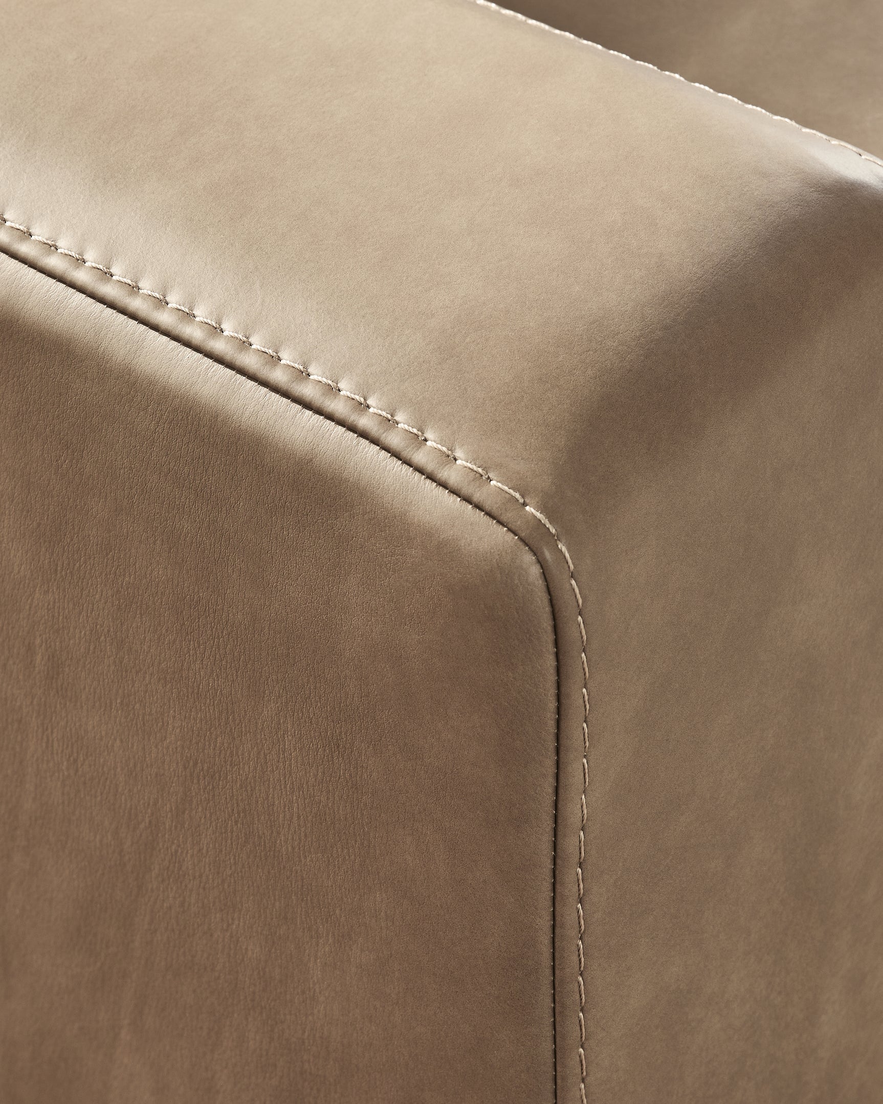 Veronella Sectional
