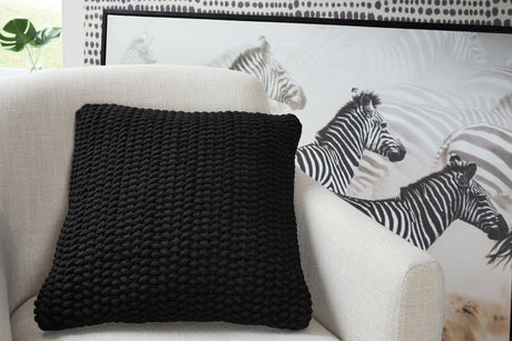 Sam's Furniture - Ashley Furniture - Renemore Pillows - Pillow (4/CS) / Black - A1000475