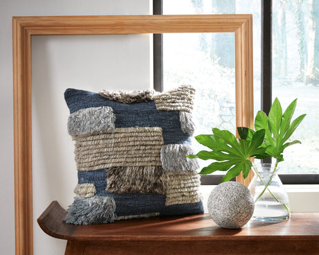 Sam's Furniture - Ashley Furniture - Gibbend Pillows - Pillow / Blue/Gray/White - A1000926P