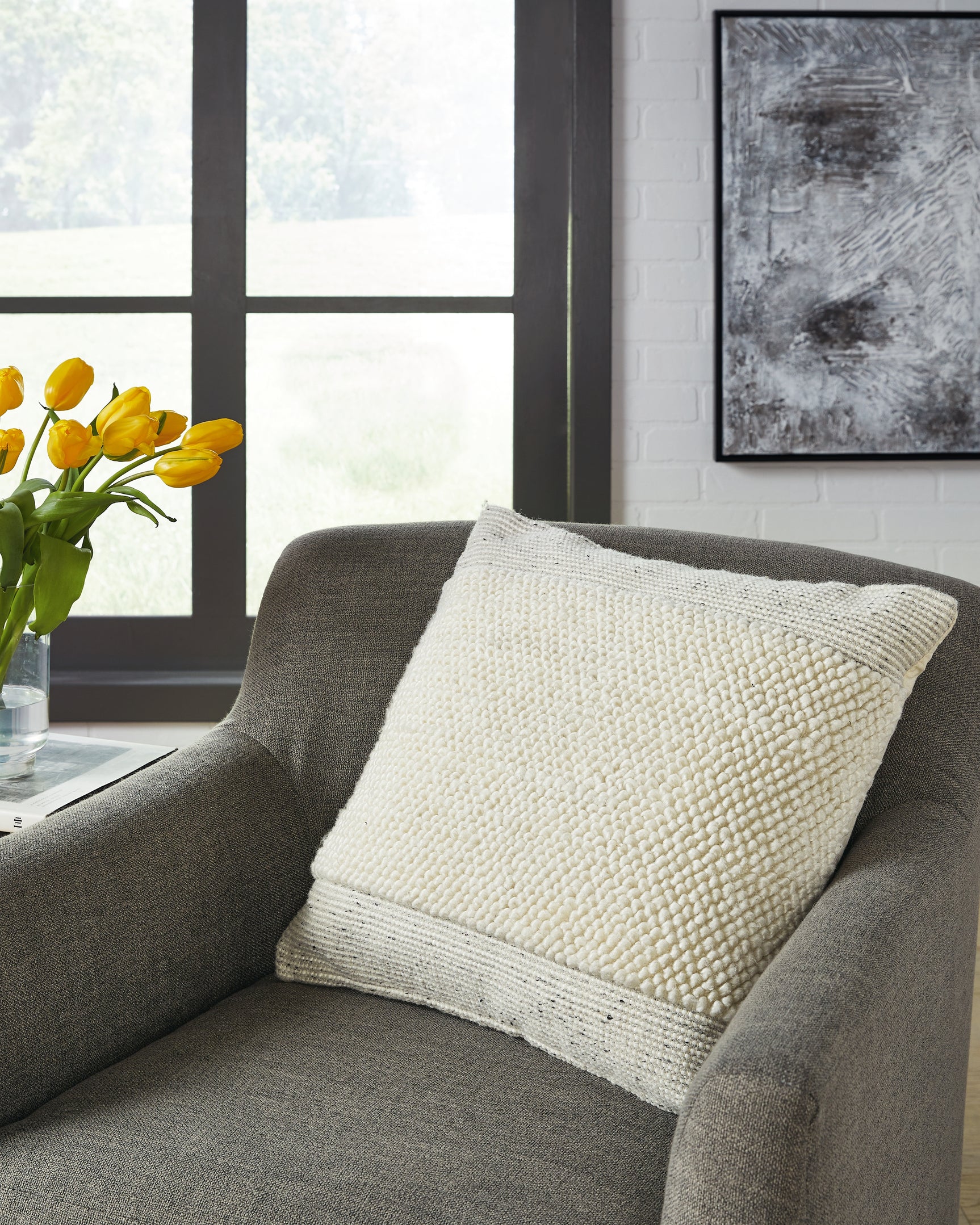 Sam's Furniture - Ashley Furniture - Rowcher Pillows - Pillow / Gray/White - A1001004P